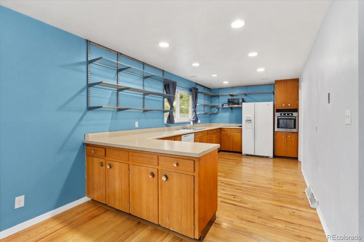 MLS Image #9 for 5670 w 51st avenue,denver, Colorado