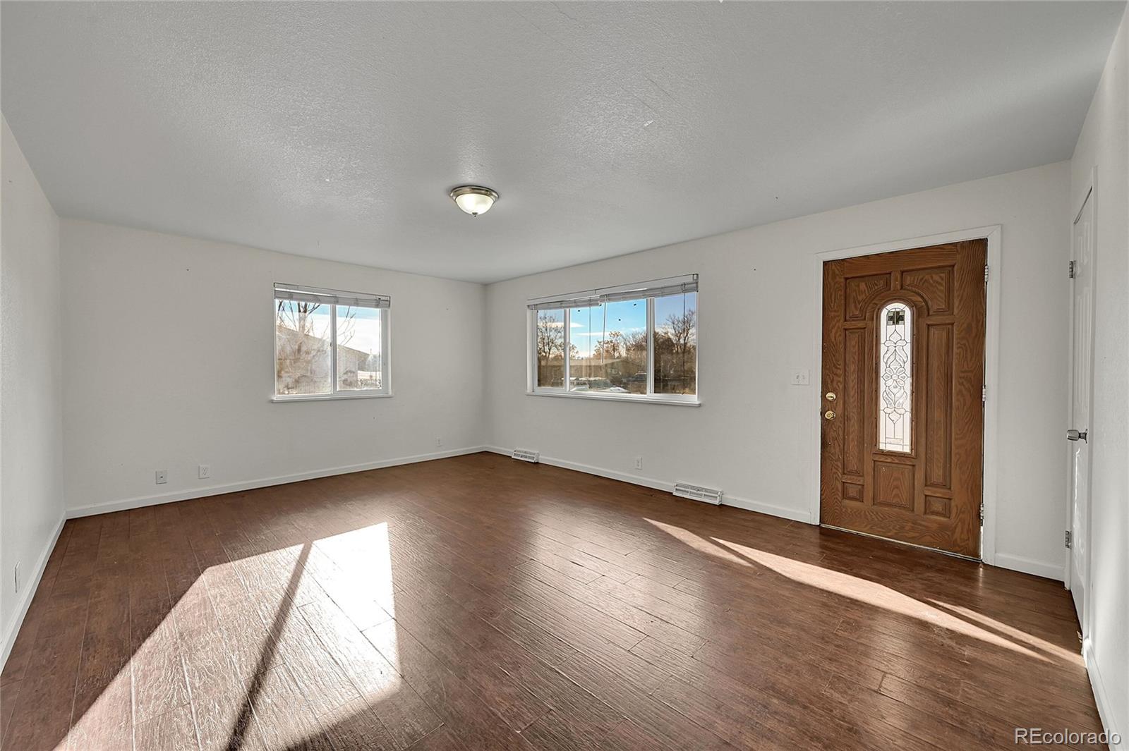 MLS Image #5 for 5842  oneida street,commerce city, Colorado