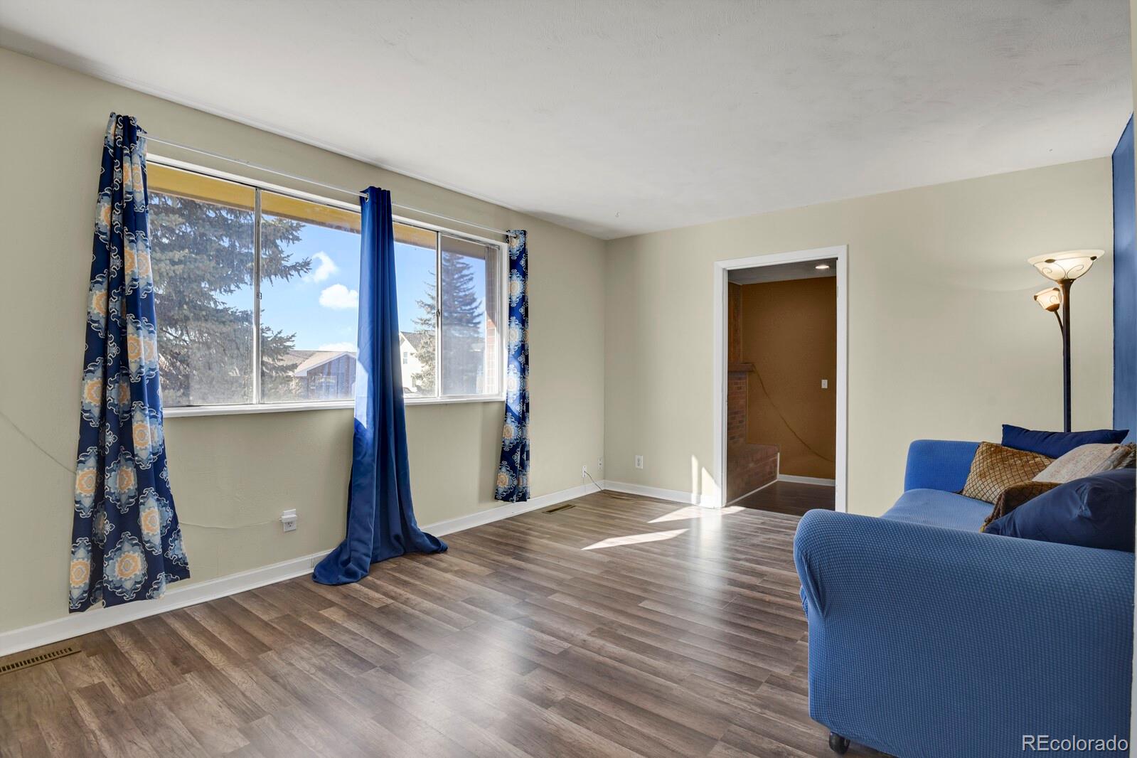 MLS Image #4 for 1014  sable boulevard,aurora, Colorado