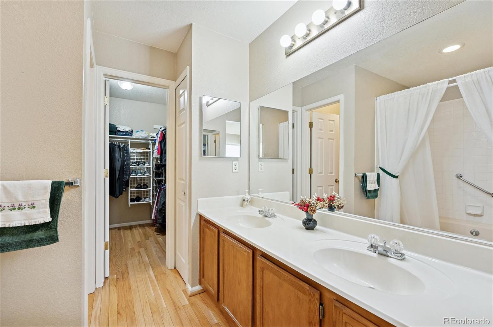 MLS Image #12 for 5038 s nelson street,littleton, Colorado