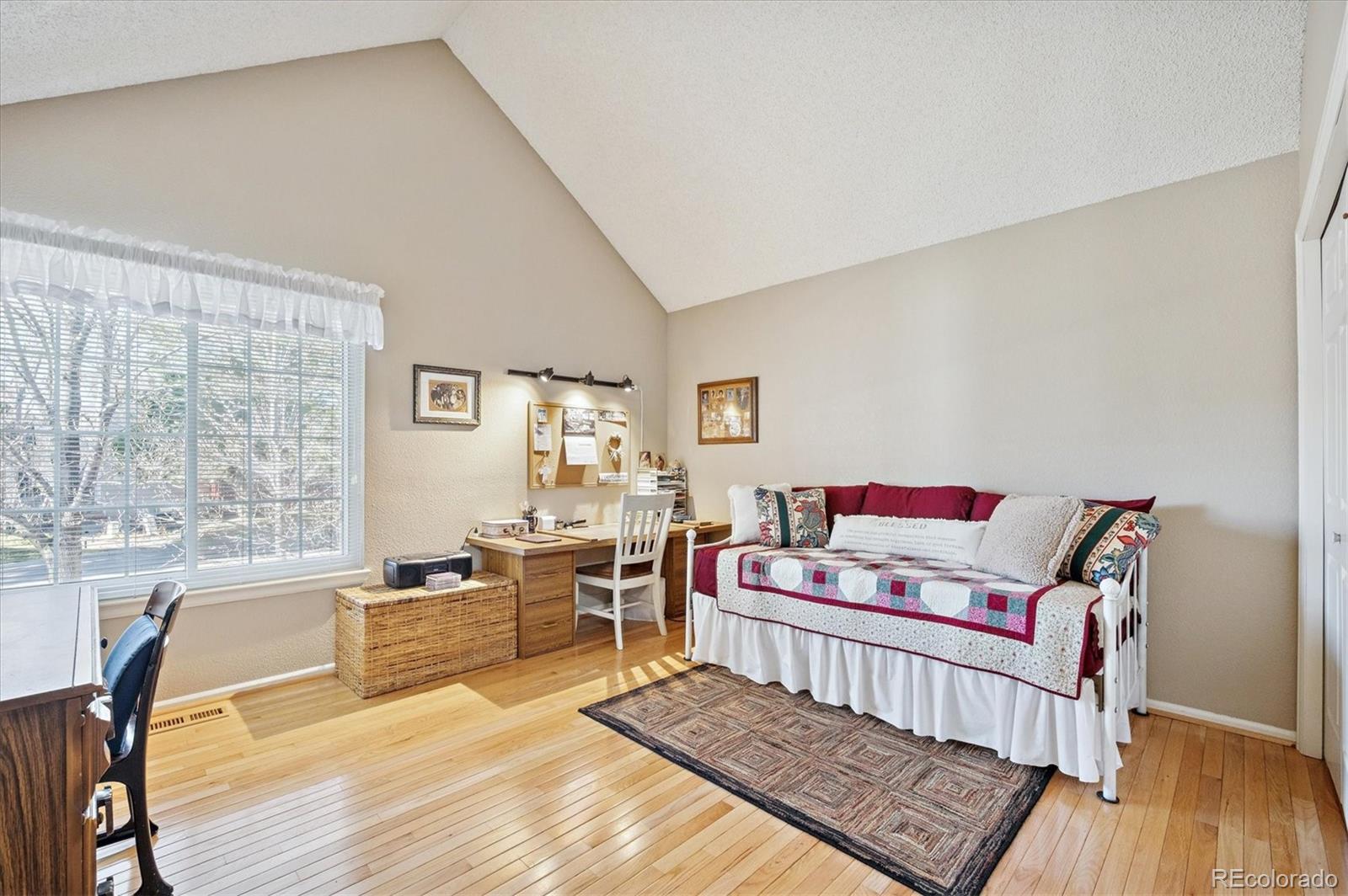 MLS Image #13 for 5038 s nelson street,littleton, Colorado