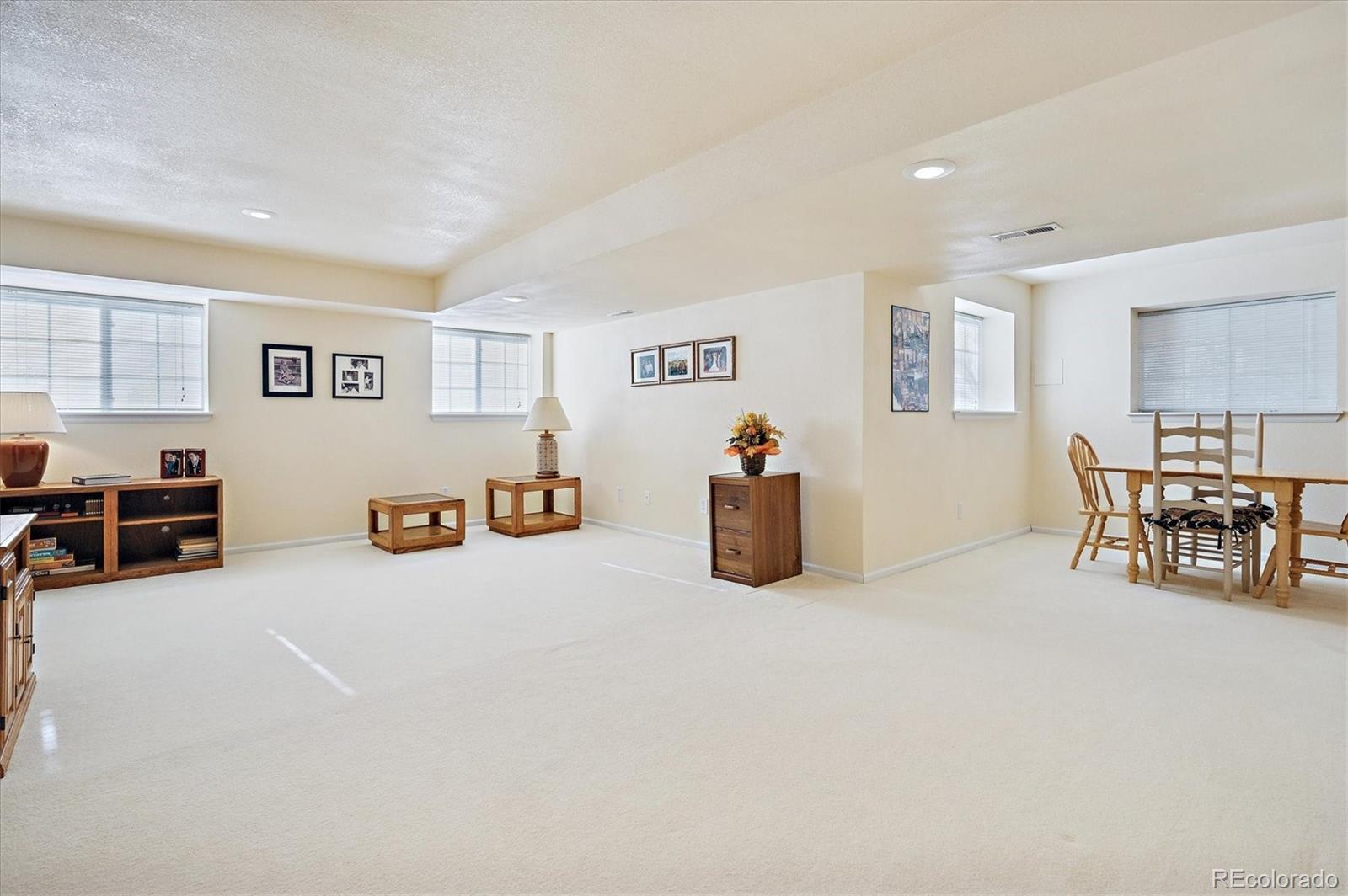 MLS Image #16 for 5038 s nelson street,littleton, Colorado