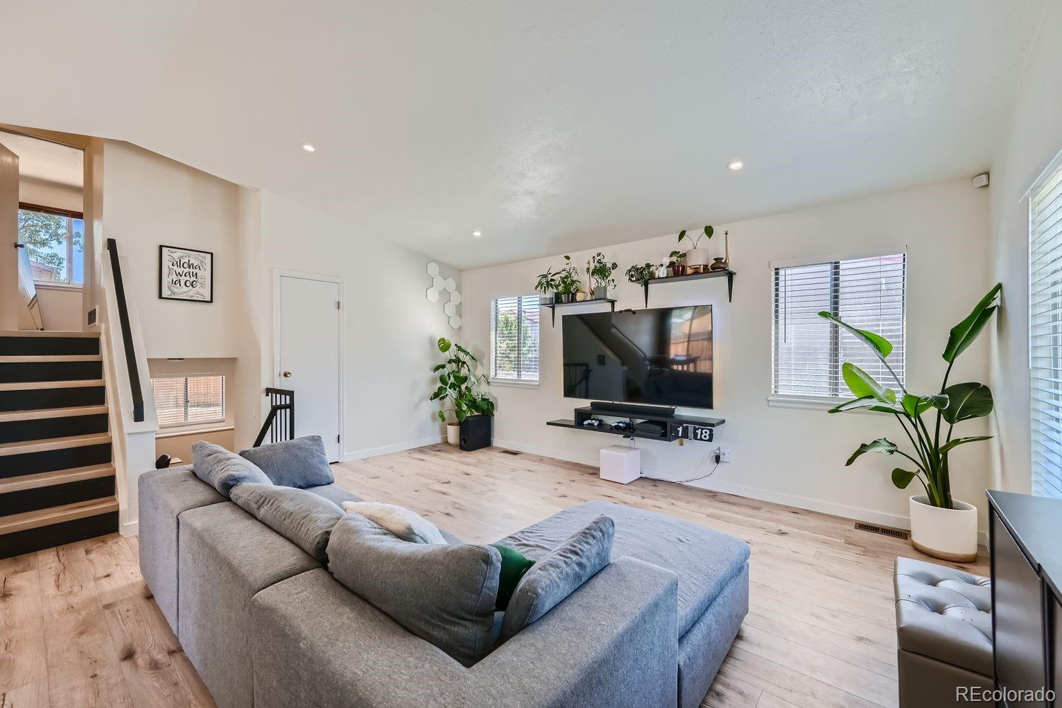 MLS Image #2 for 4600  dillon street,denver, Colorado