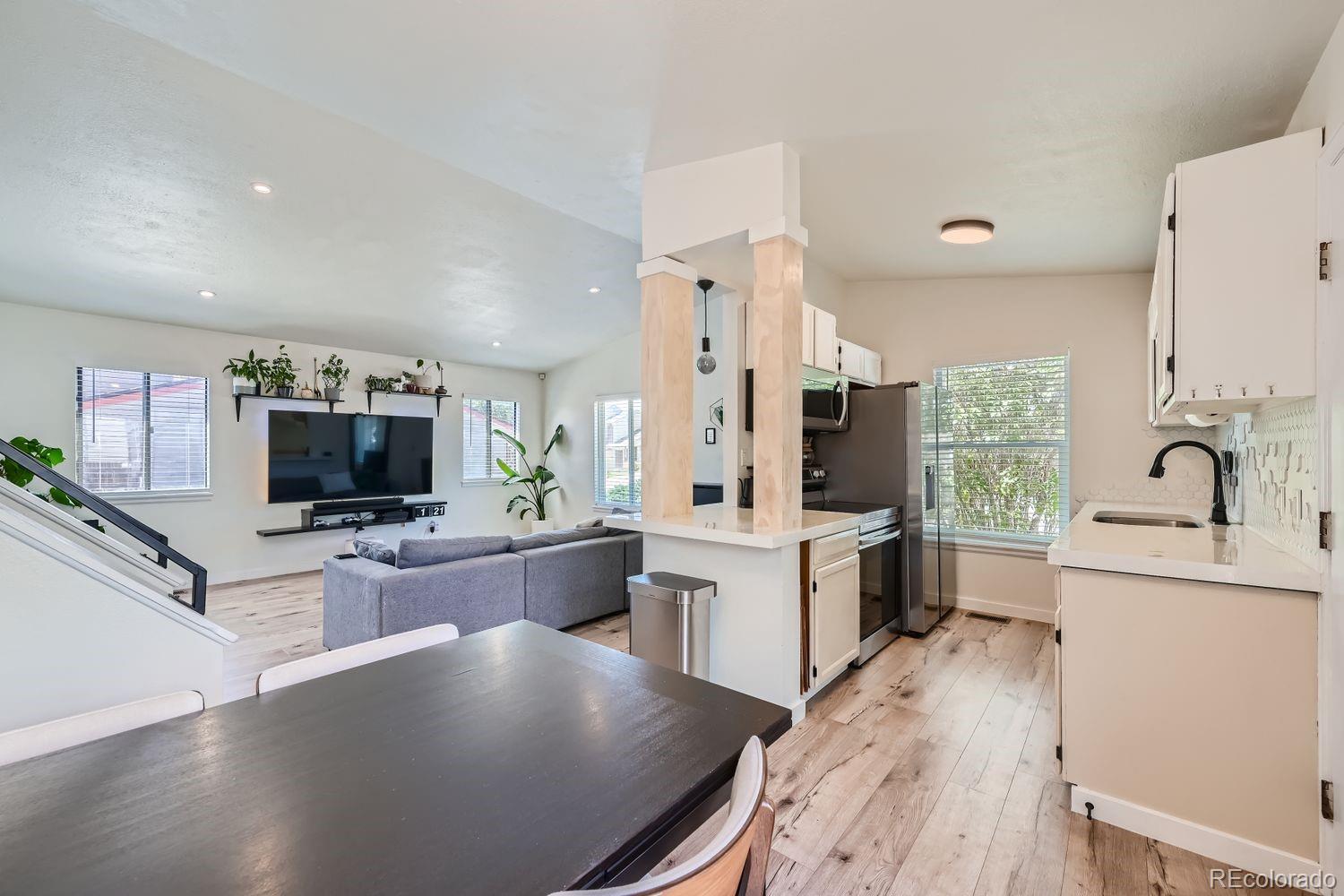 MLS Image #7 for 4600  dillon street,denver, Colorado