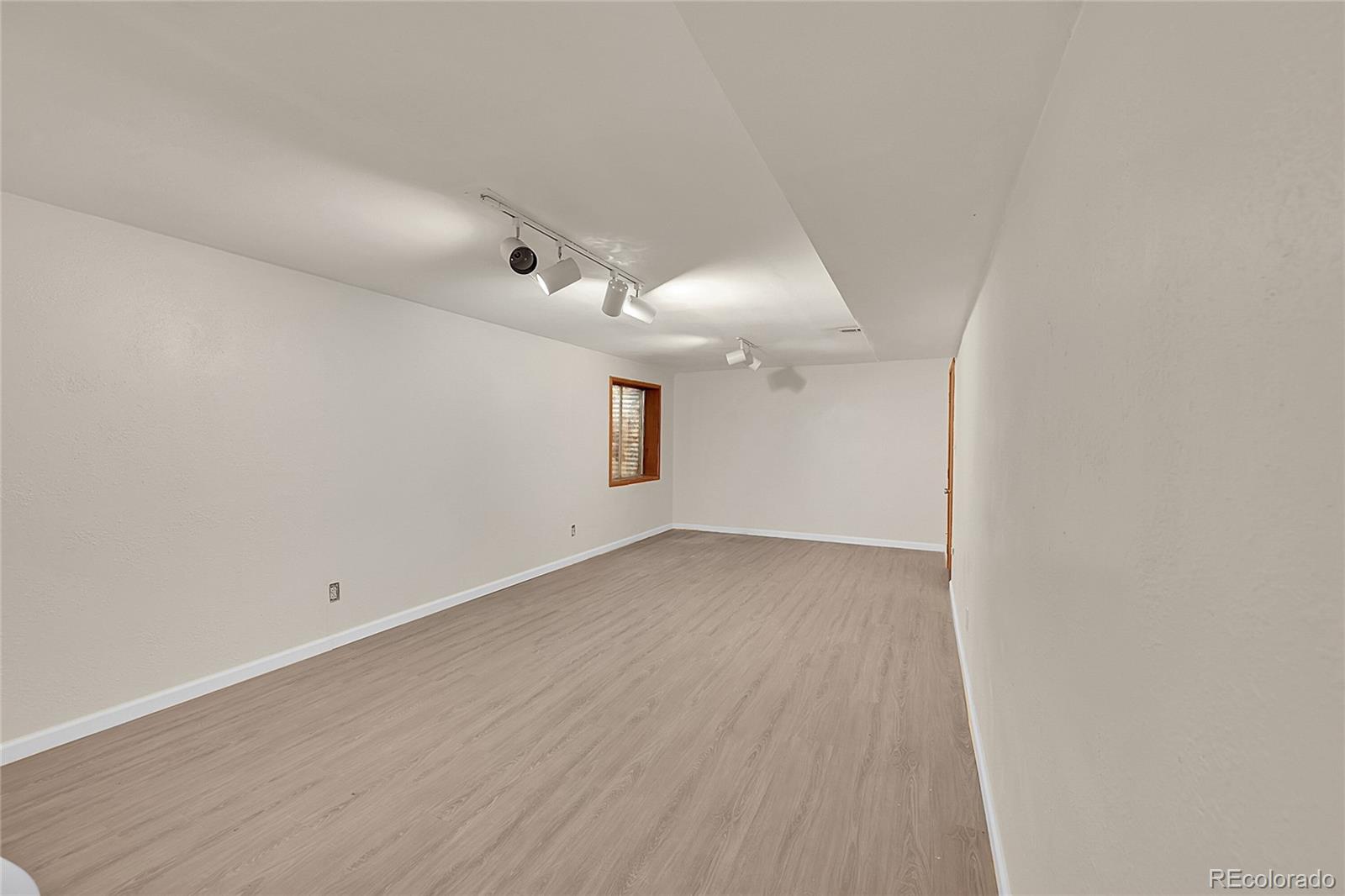 MLS Image #18 for 10430 w jewell avenue b,lakewood, Colorado