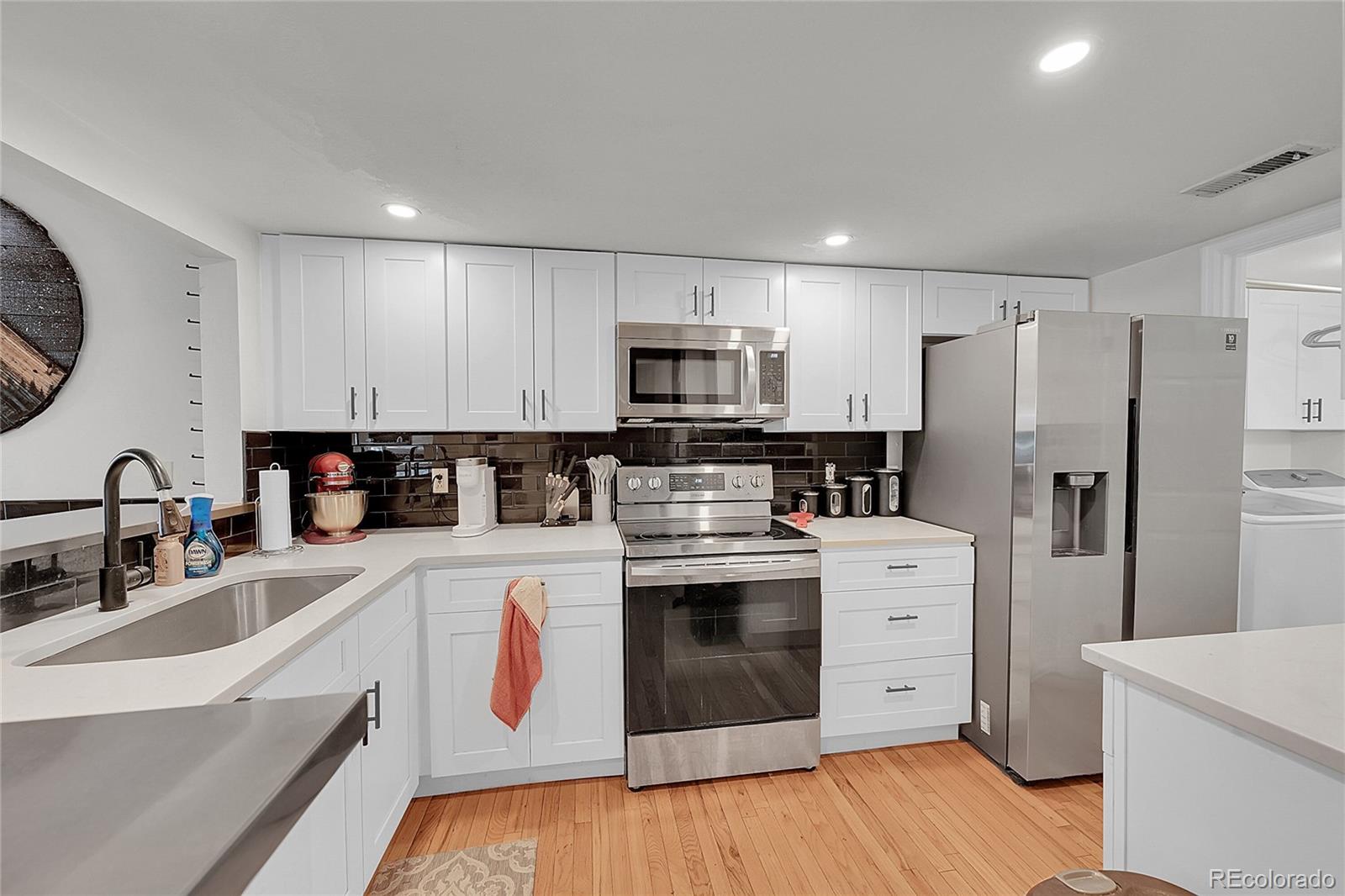 MLS Image #6 for 10430 w jewell avenue b,lakewood, Colorado