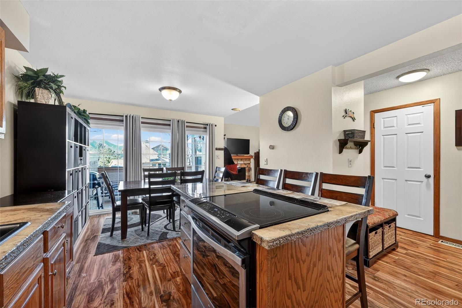 MLS Image #11 for 6107  pine hill drive ,colorado springs, Colorado