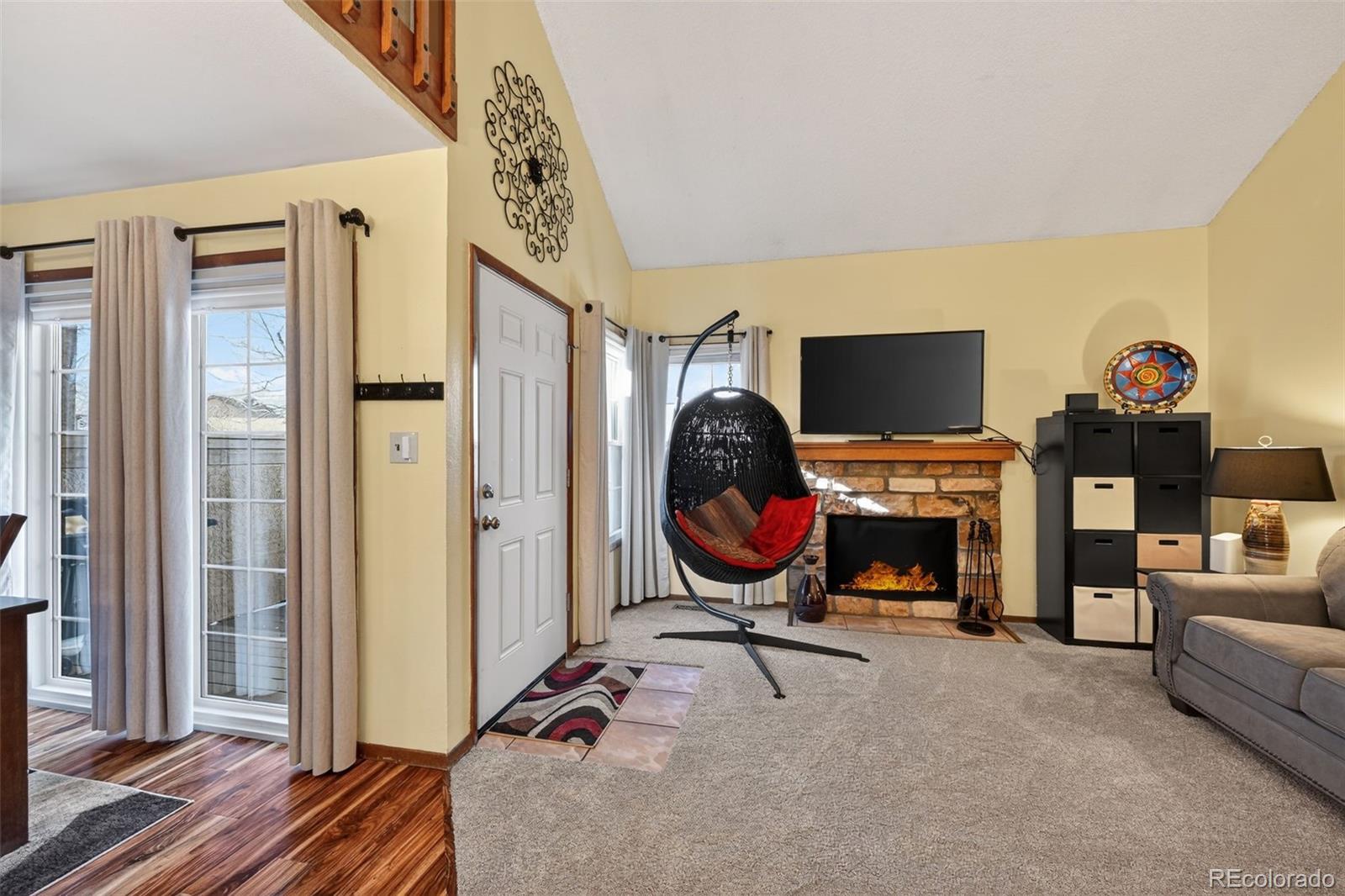 MLS Image #5 for 6107  pine hill drive ,colorado springs, Colorado