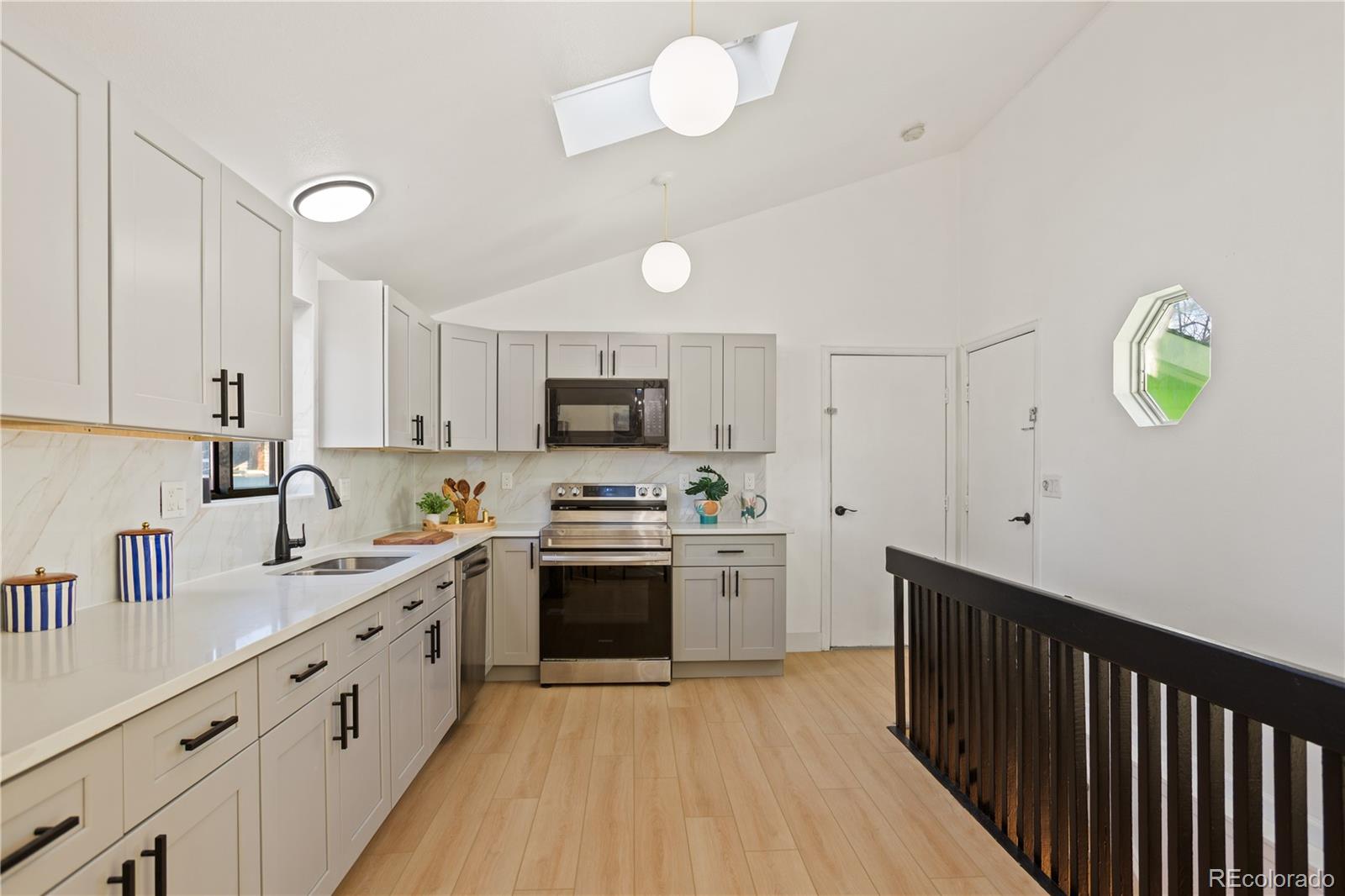MLS Image #7 for 1415 w dakota avenue,denver, Colorado