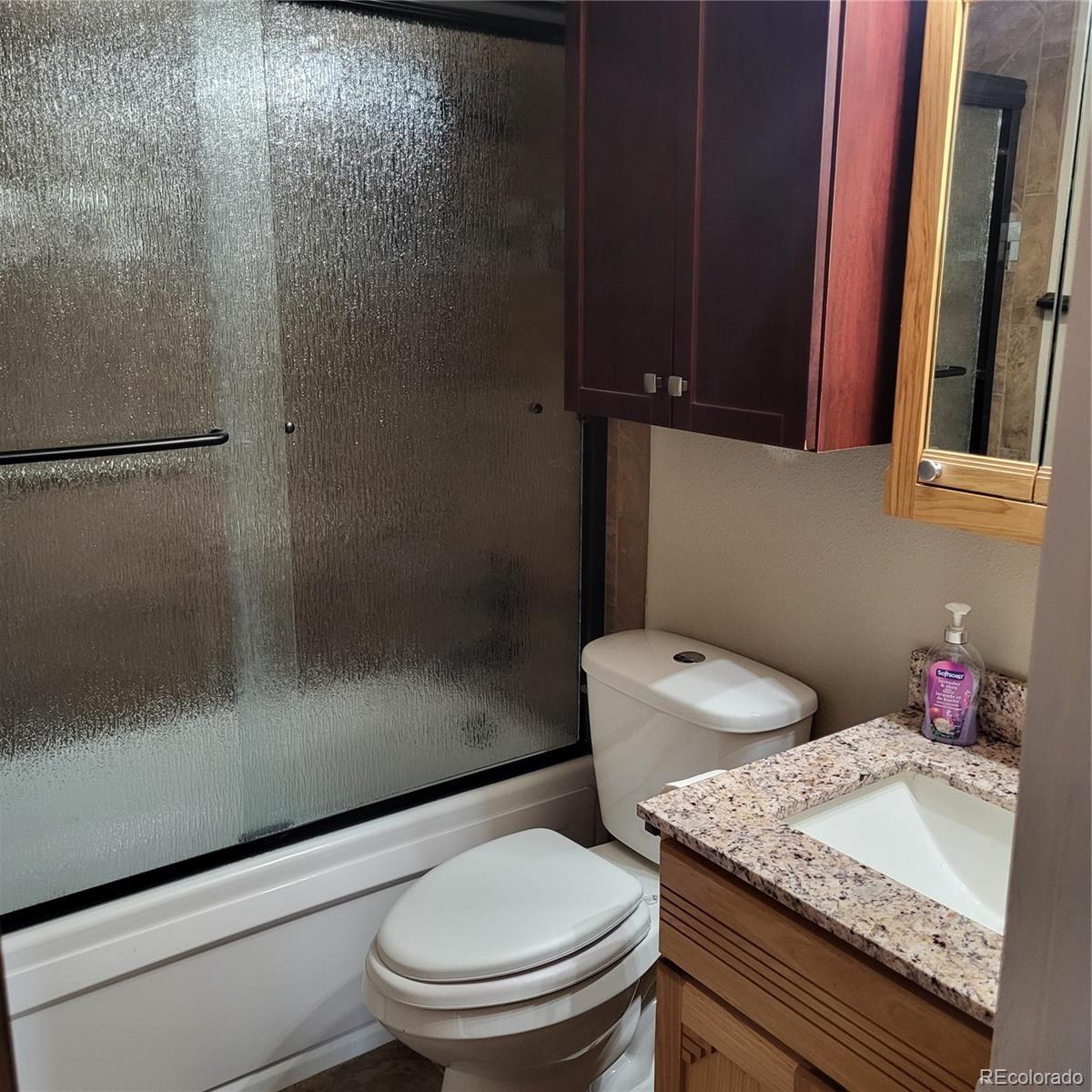 MLS Image #13 for 1375 s newport street,denver, Colorado
