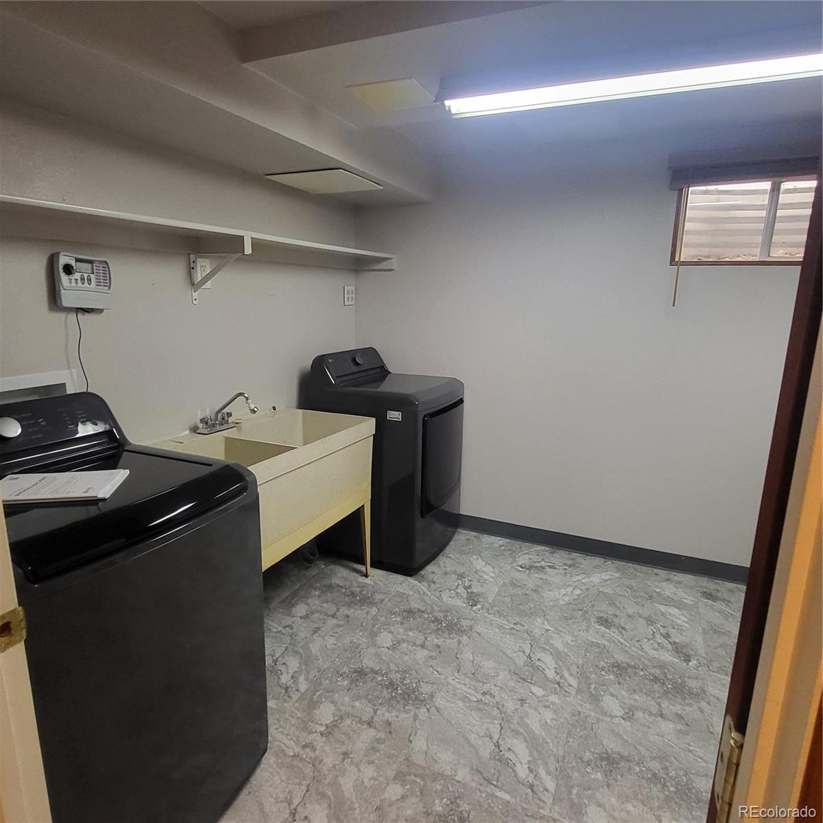MLS Image #16 for 1375 s newport street,denver, Colorado