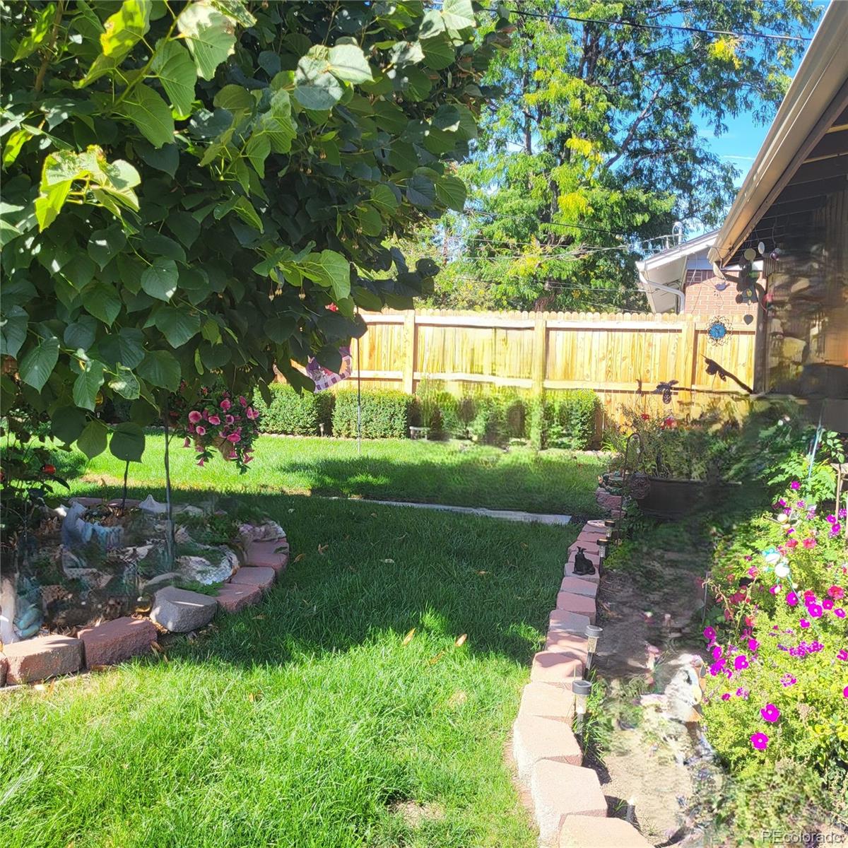 MLS Image #4 for 1375 s newport street,denver, Colorado
