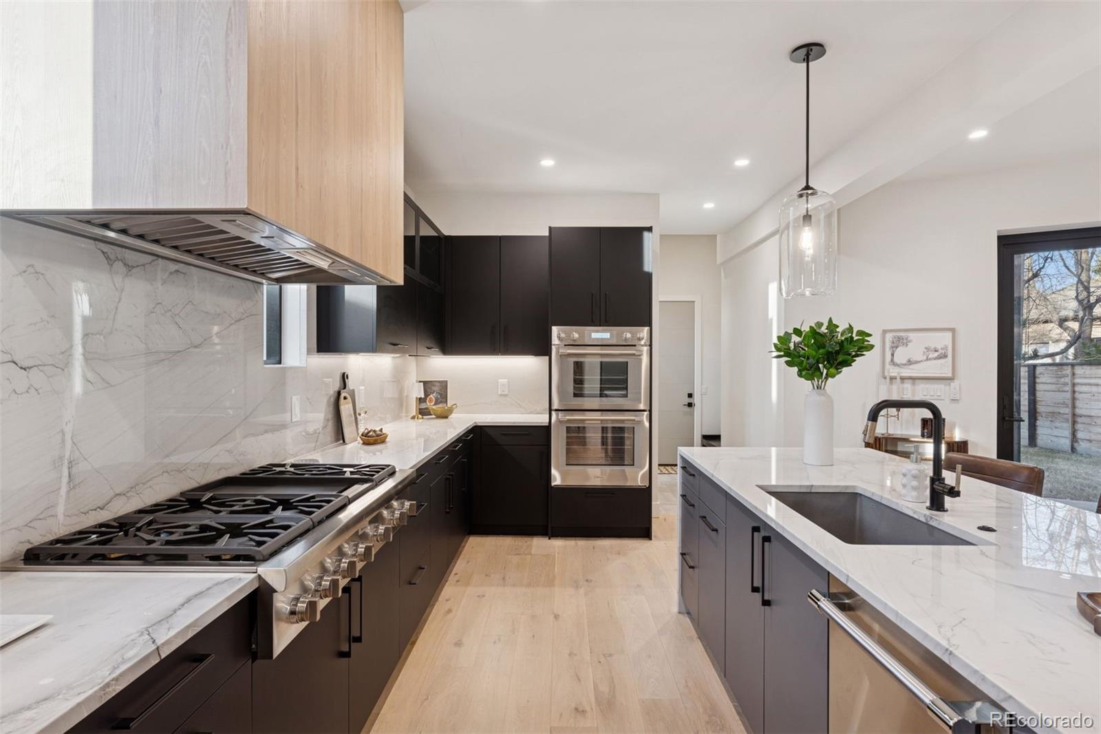 MLS Image #11 for 2909  ohio way,denver, Colorado