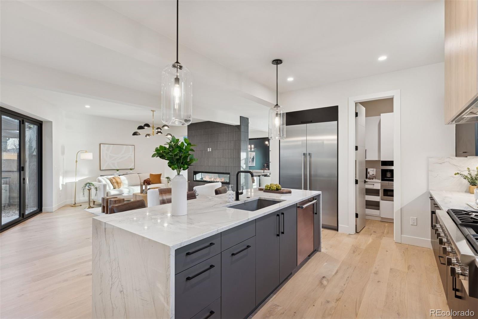 MLS Image #12 for 2909  ohio way,denver, Colorado