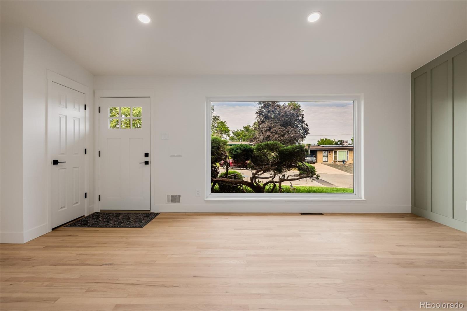 MLS Image #6 for 1948 s zenobia street,denver, Colorado