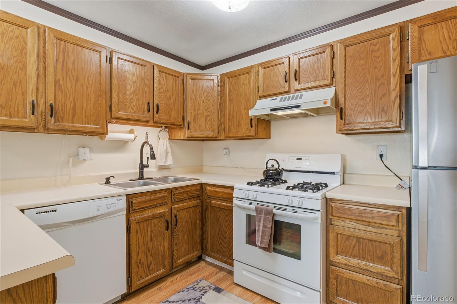 MLS Image #4 for 2029  gyros circle,lafayette, Colorado