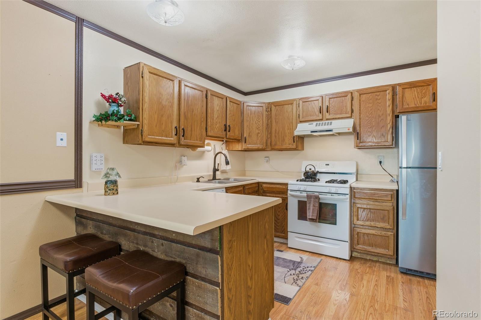 MLS Image #5 for 2029  gyros circle,lafayette, Colorado