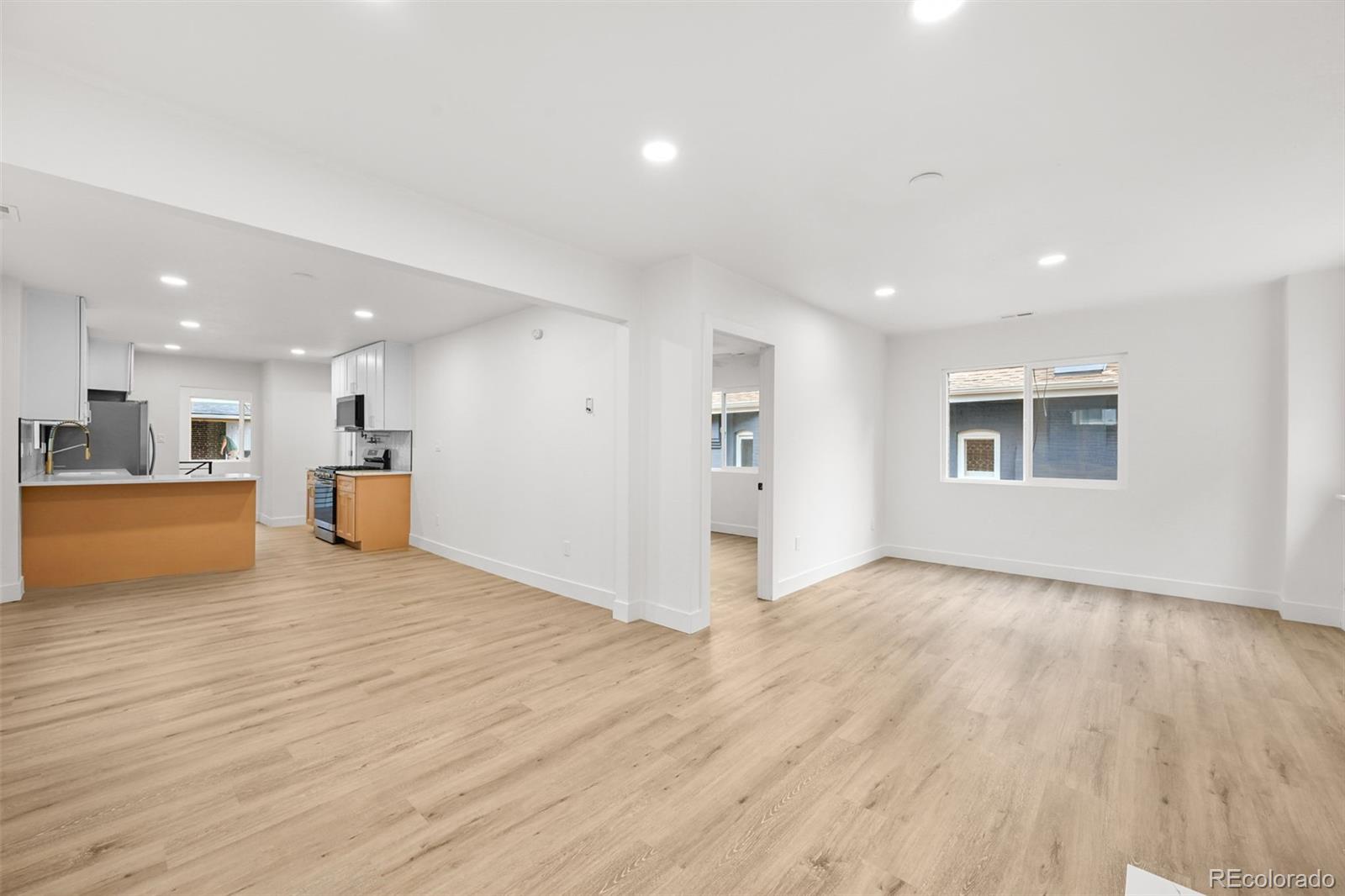 MLS Image #15 for 3747  stuart street,denver, Colorado