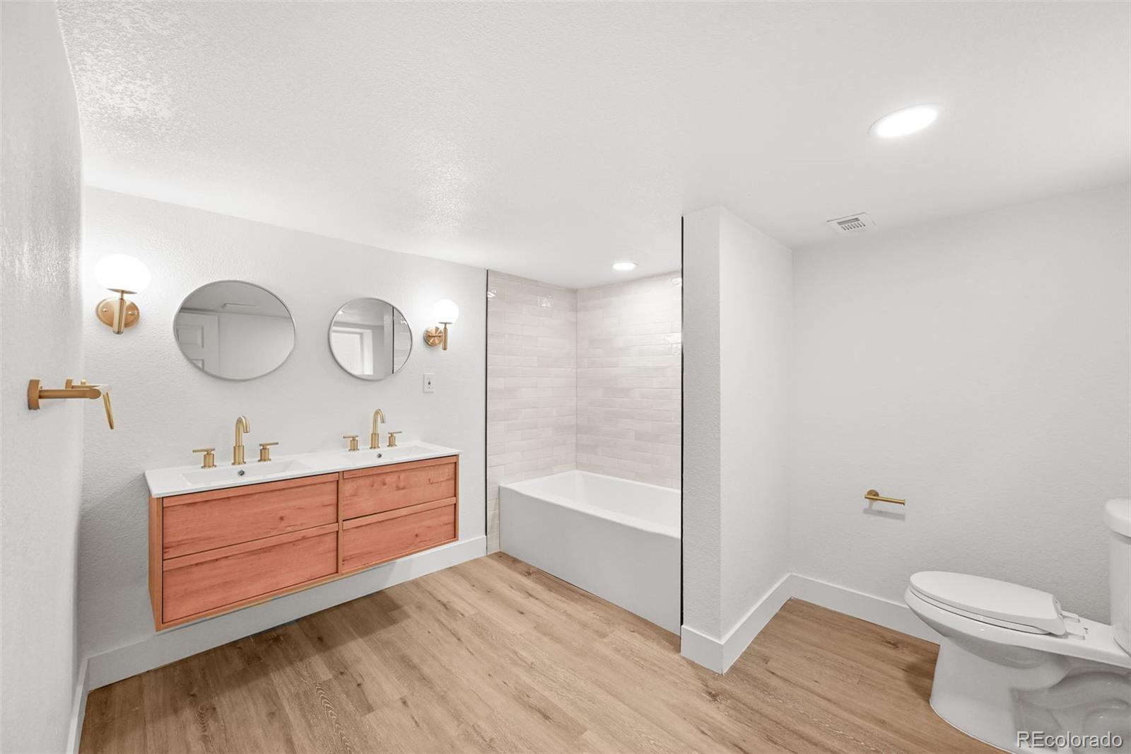 MLS Image #38 for 3747  stuart street,denver, Colorado