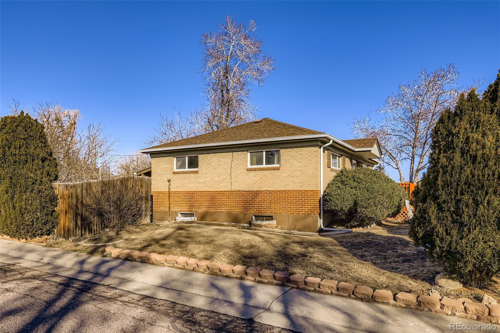 MLS Image #2 for 382  linda sue lane,northglenn, Colorado