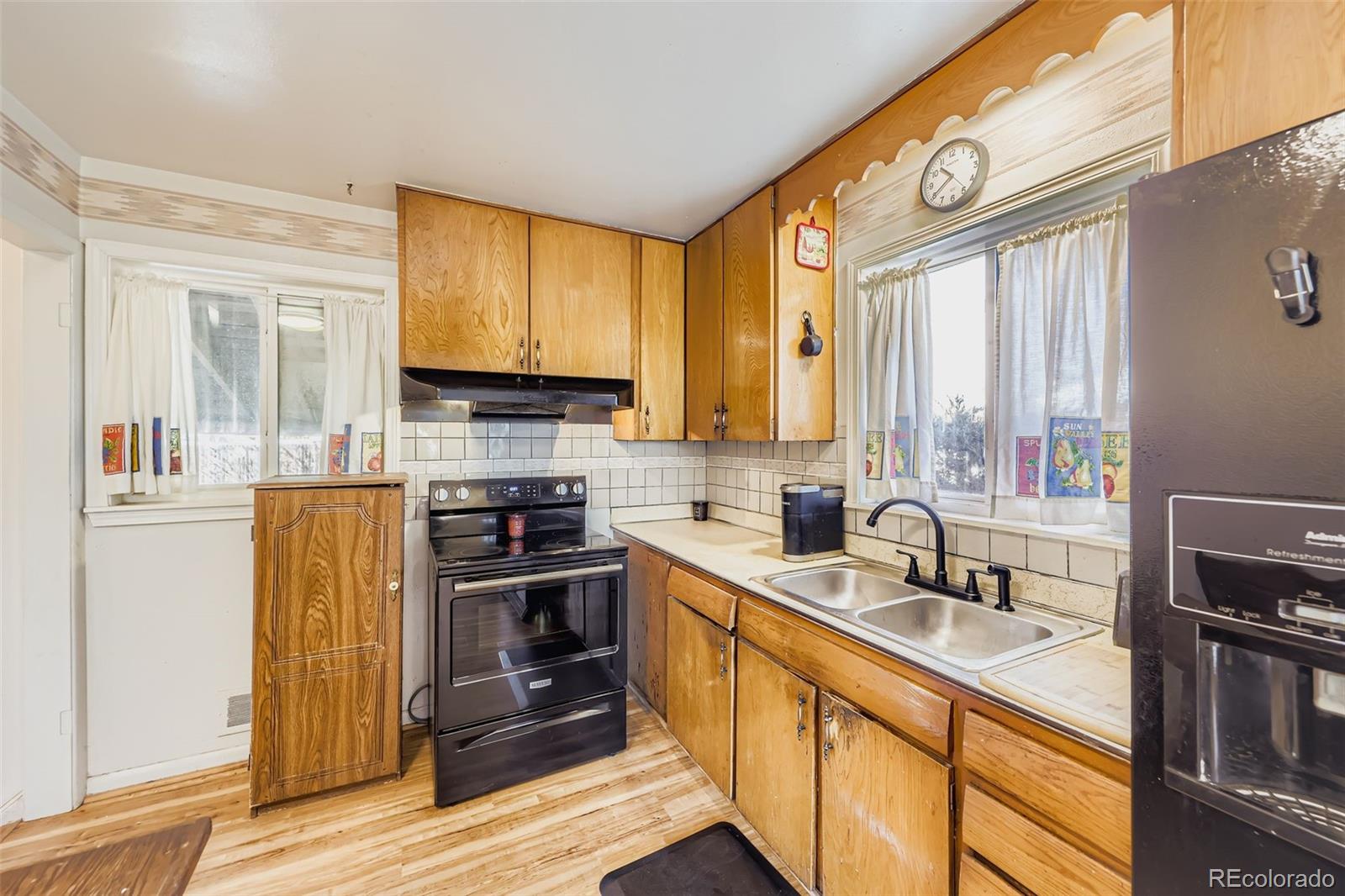 MLS Image #9 for 382  linda sue lane,northglenn, Colorado