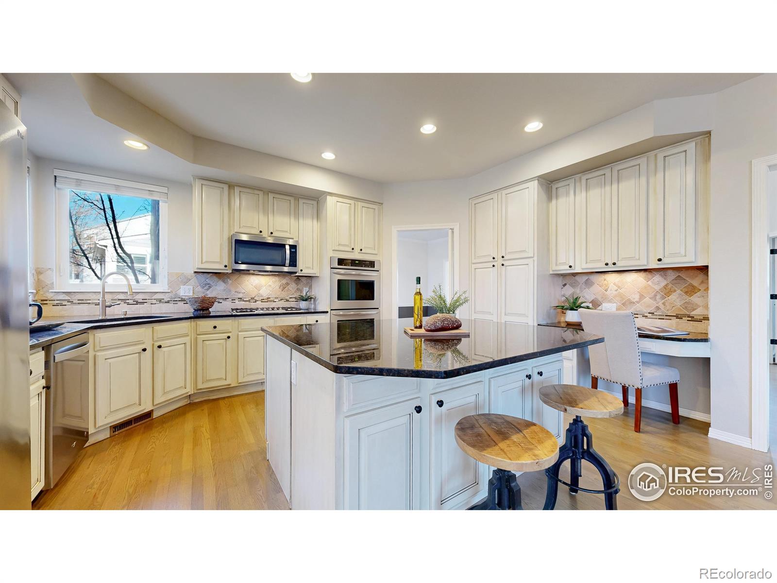 MLS Image #4 for 5427  highcastle drive,fort collins, Colorado