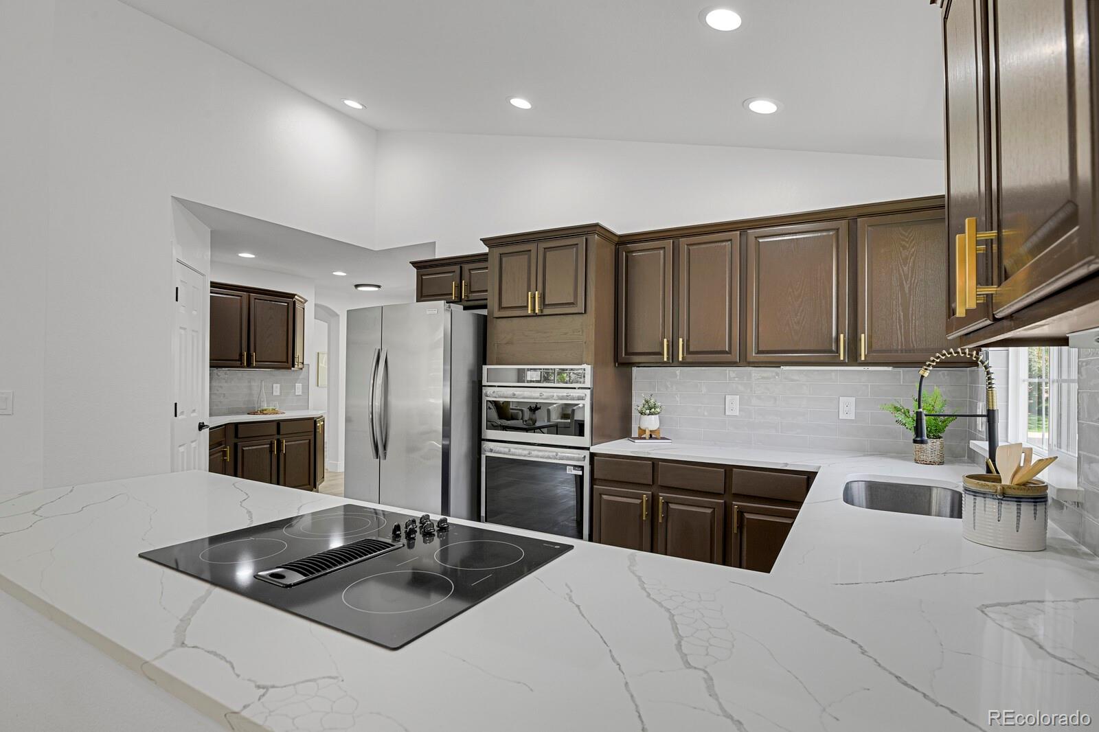 MLS Image #6 for 1894 s marshall circle,lakewood, Colorado