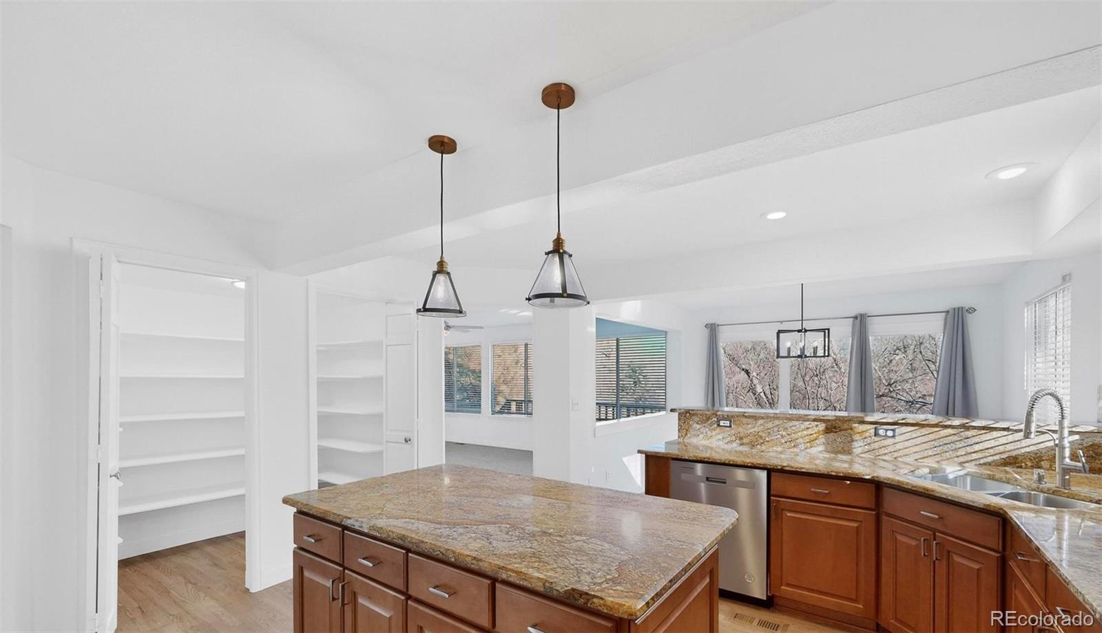 MLS Image #5 for 9195  sugarstone circle,highlands ranch, Colorado