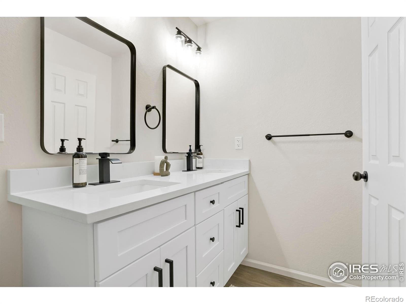 MLS Image #13 for 5619  blue mountain circle,longmont, Colorado