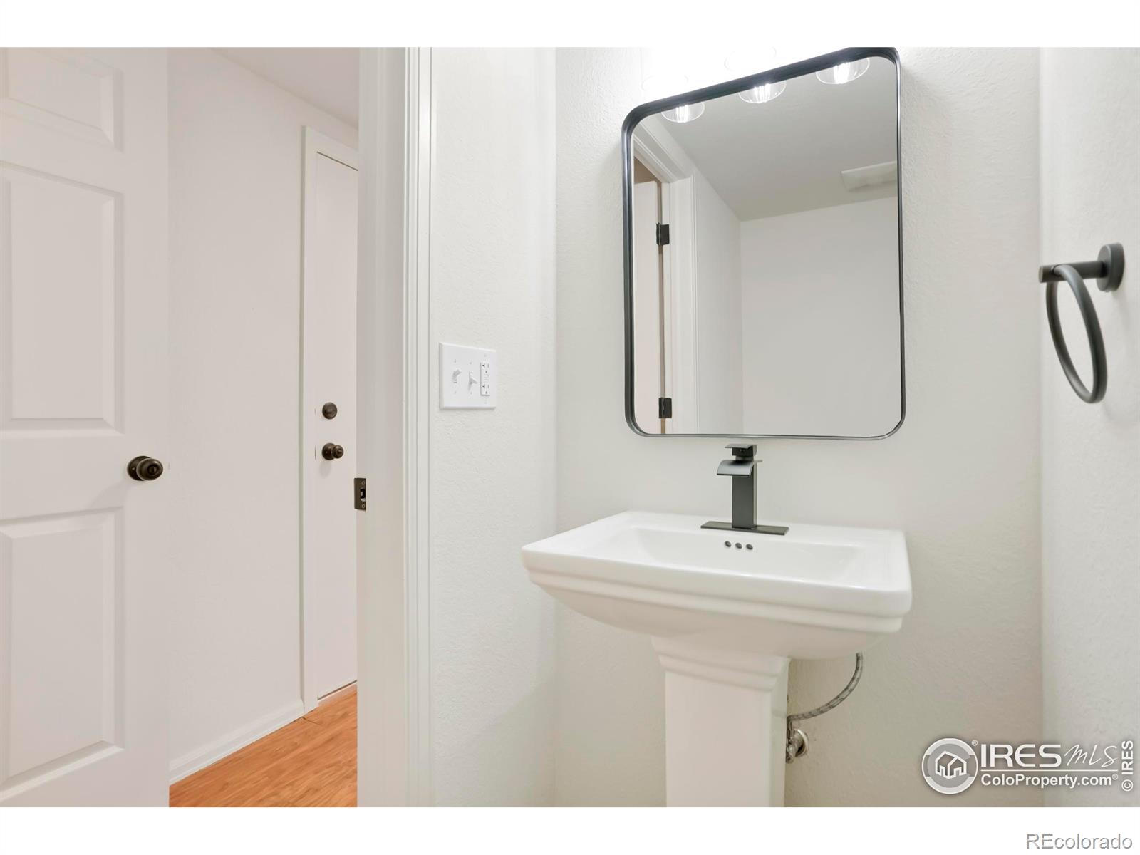 MLS Image #18 for 5619  blue mountain circle,longmont, Colorado