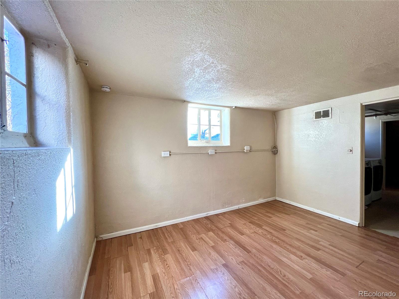 MLS Image #28 for 320 s dale court,denver, Colorado