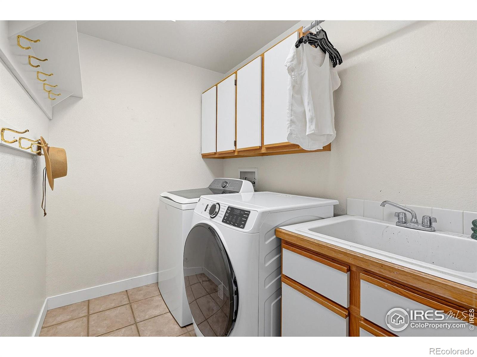 MLS Image #18 for 2237  eagleview way,longmont, Colorado