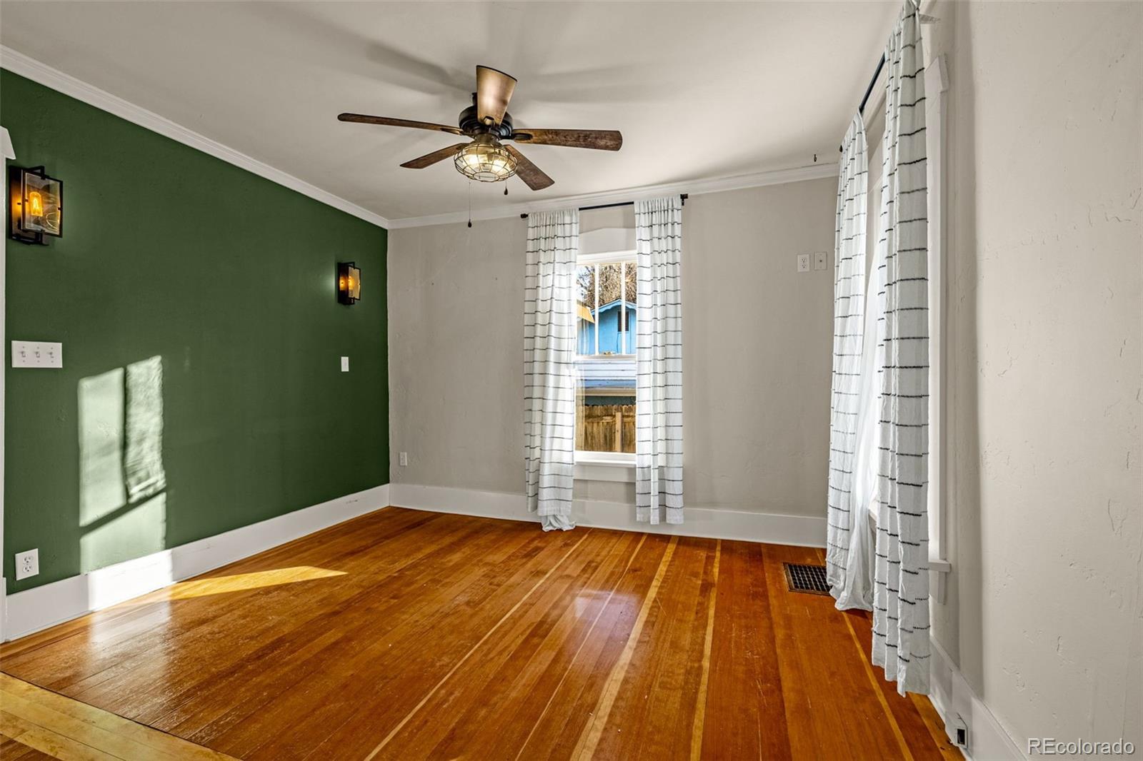 MLS Image #18 for 901  cheyenne boulevard,colorado springs, Colorado