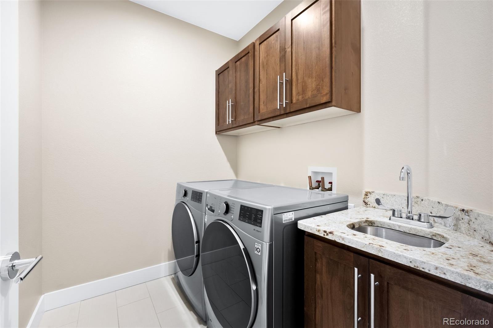 MLS Image #28 for 3066 w 27th avenue,denver, Colorado