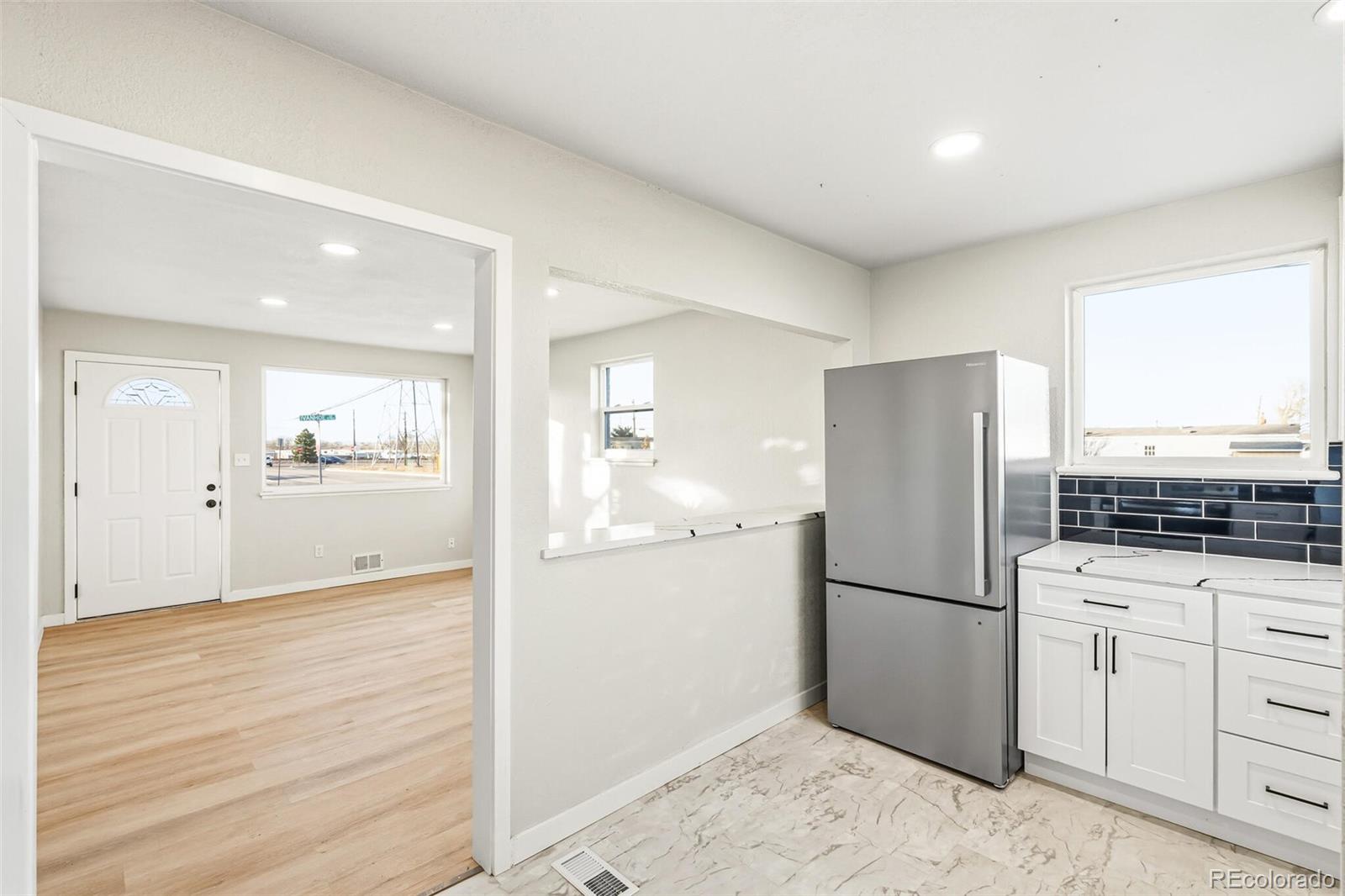 MLS Image #10 for 6890  ivanhoe street,commerce city, Colorado