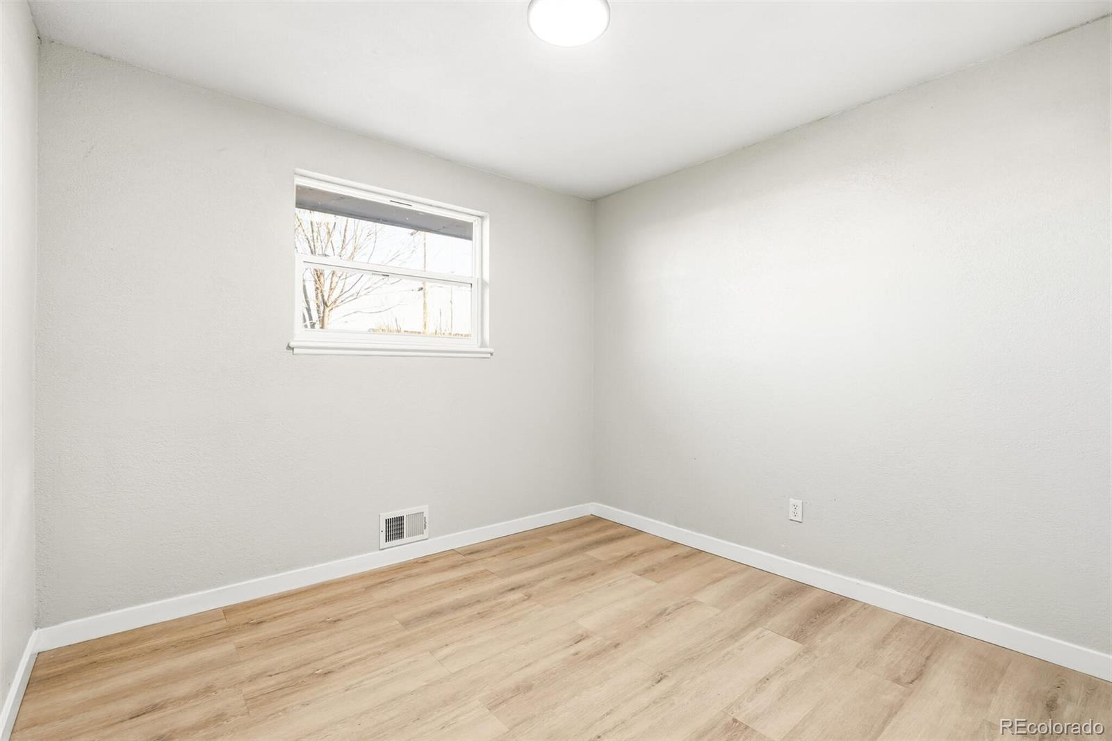 MLS Image #13 for 6890  ivanhoe street,commerce city, Colorado