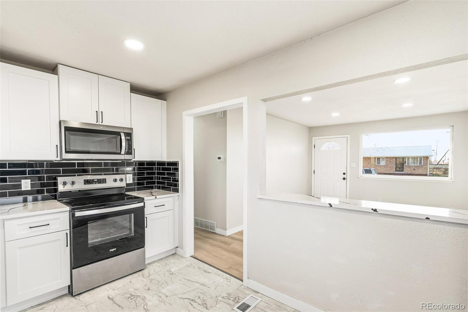 MLS Image #9 for 6890  ivanhoe street,commerce city, Colorado