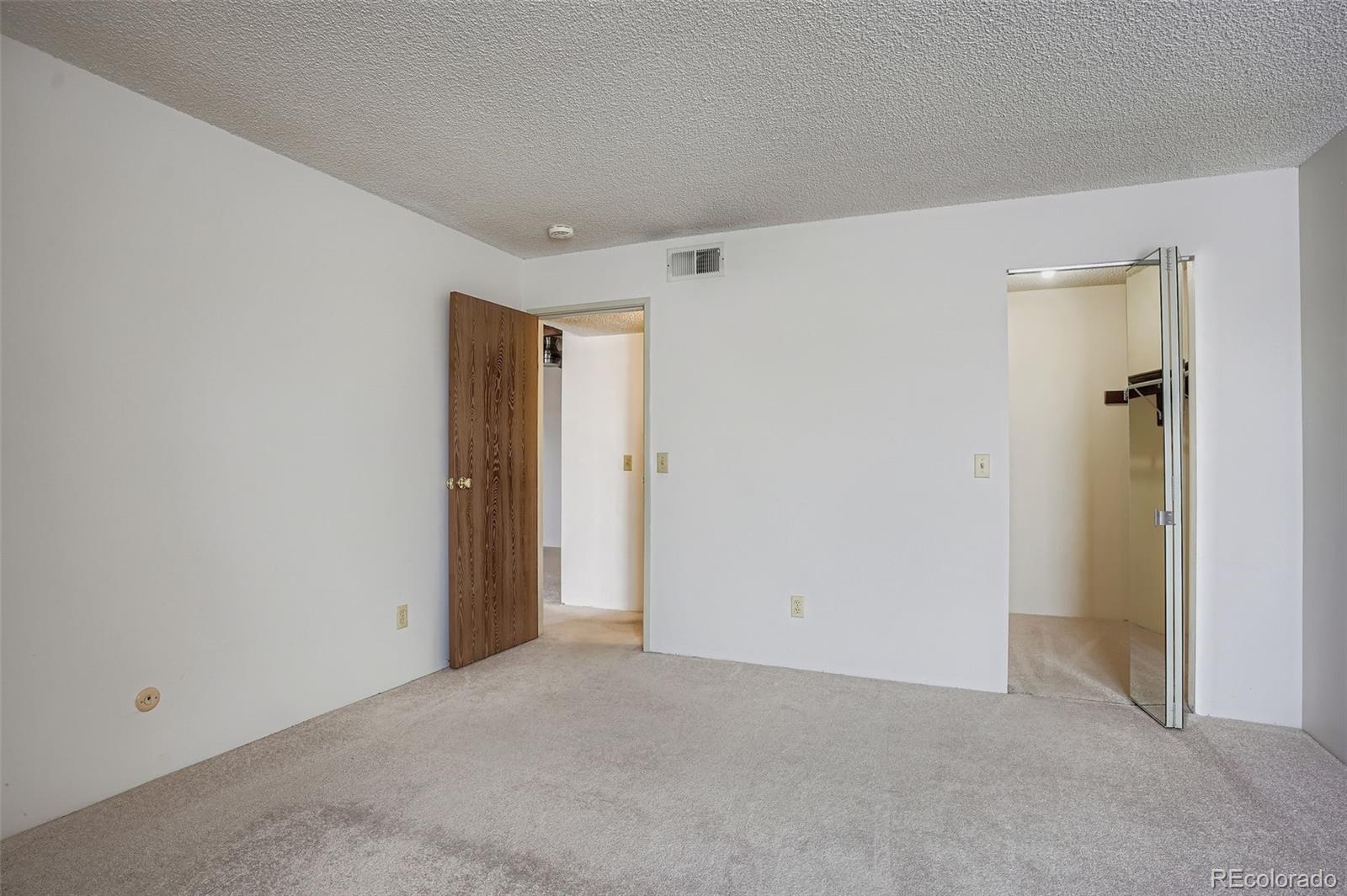 MLS Image #9 for 431  wright street 202,lakewood, Colorado
