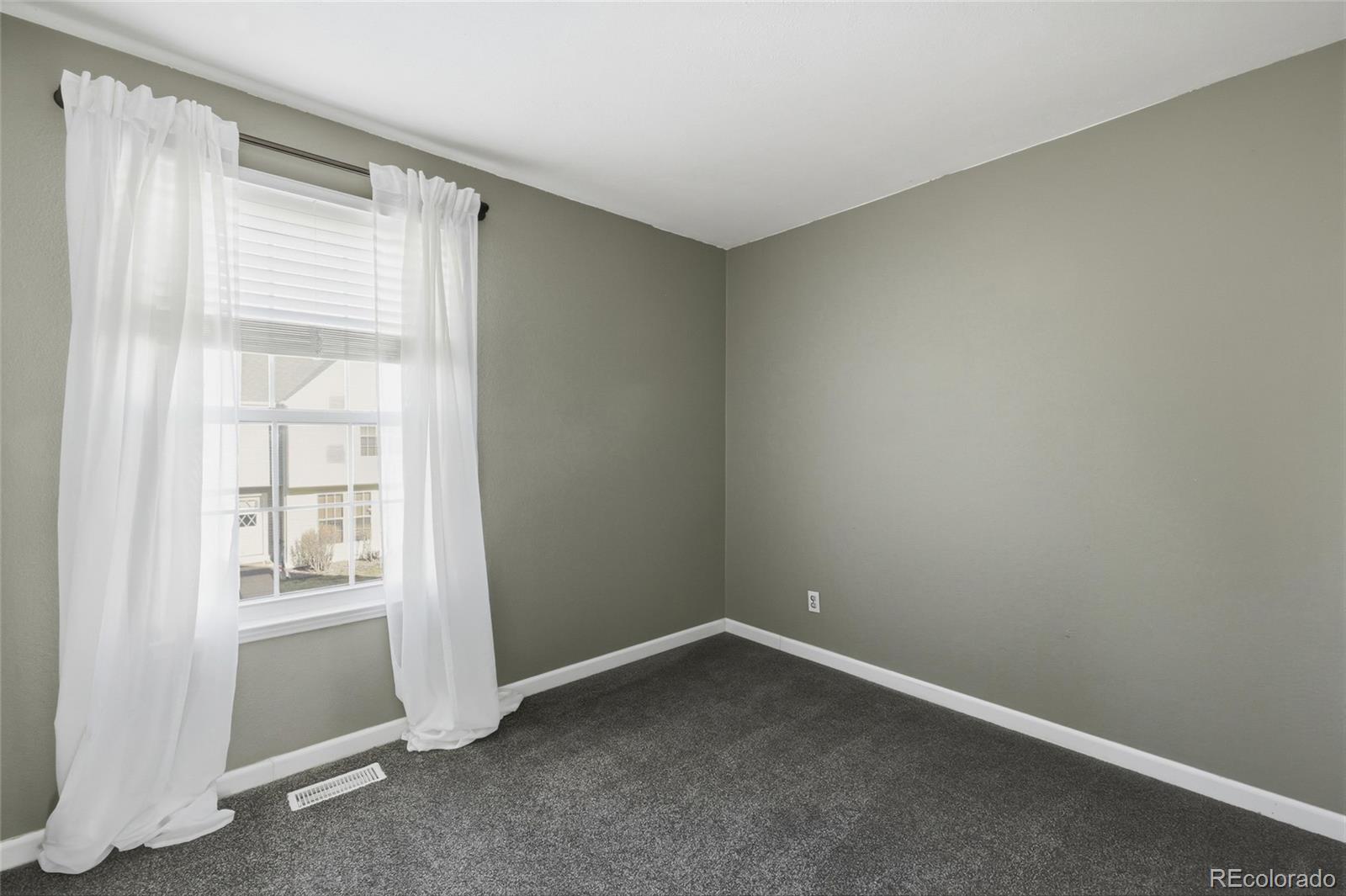 MLS Image #13 for 8960 w dartmouth place,lakewood, Colorado