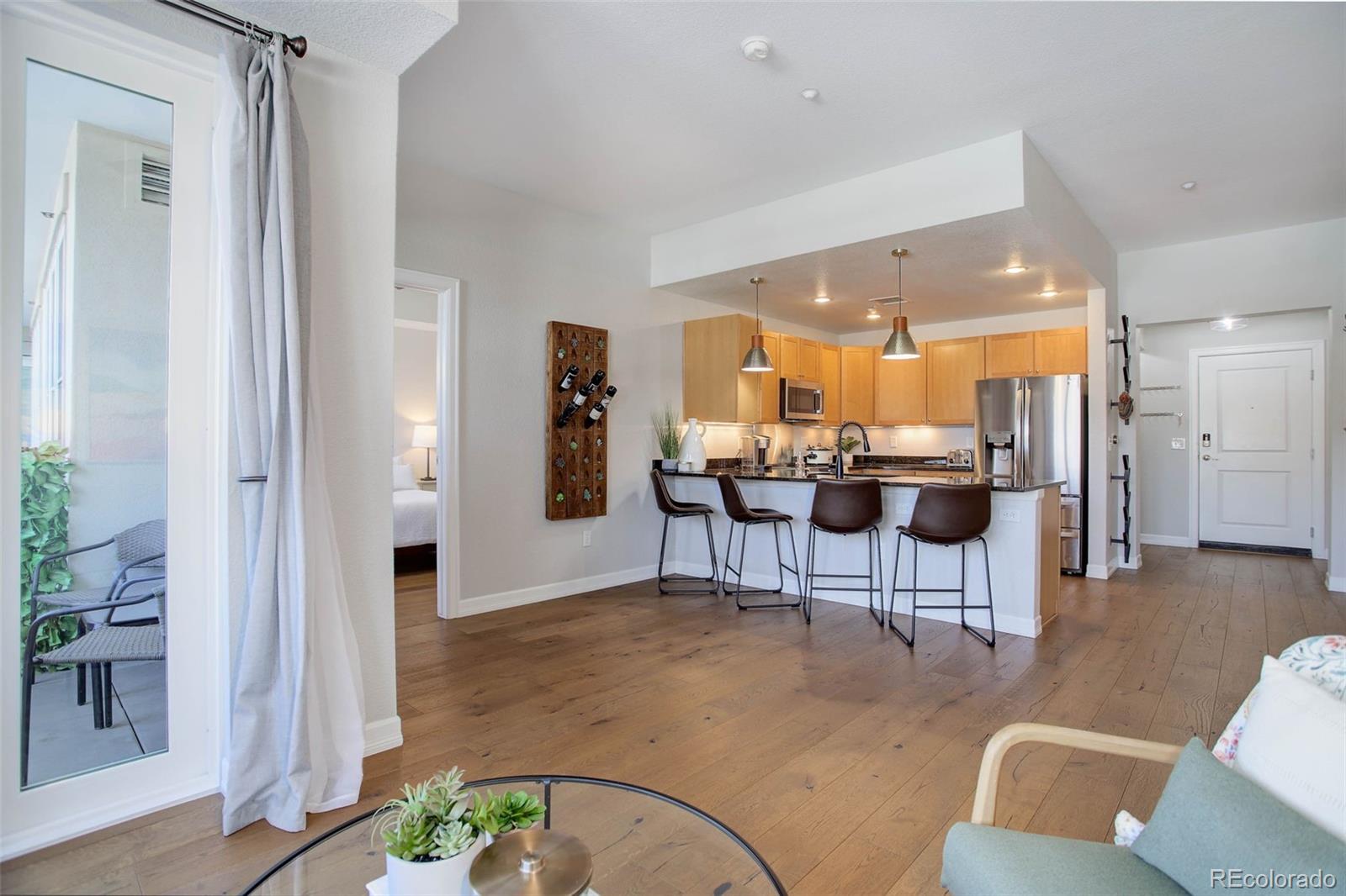 MLS Image #2 for 2200 s university boulevard 201,denver, Colorado