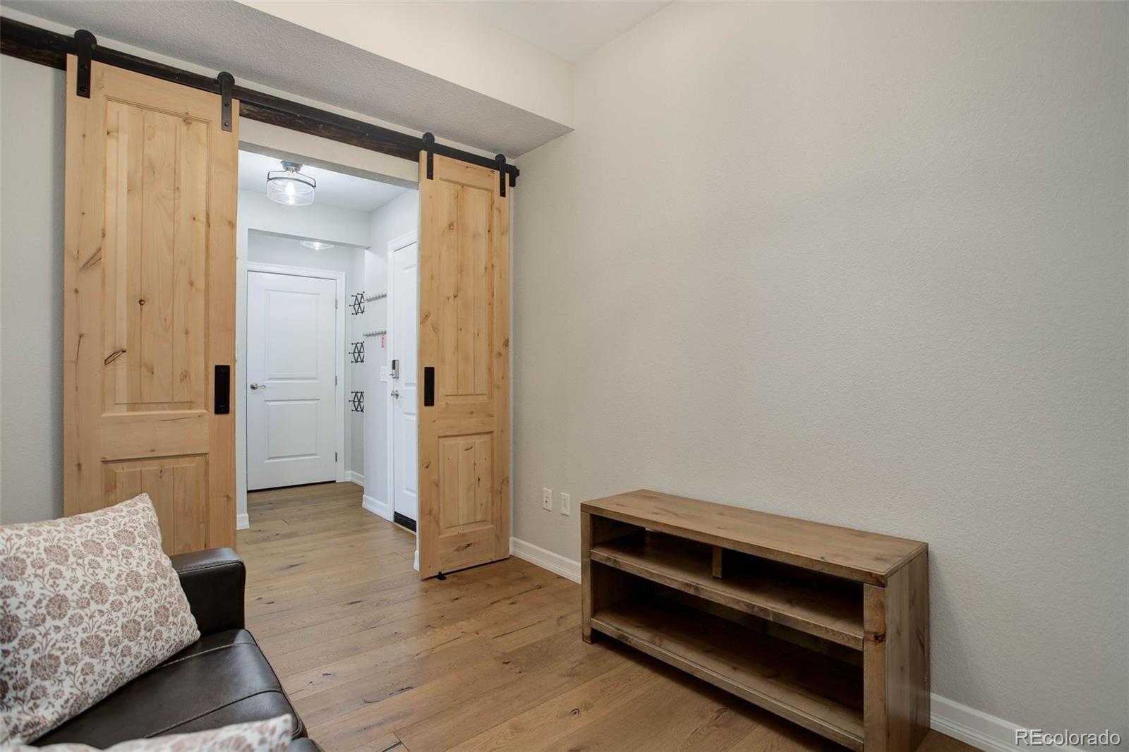 MLS Image #24 for 2200 s university boulevard 201,denver, Colorado