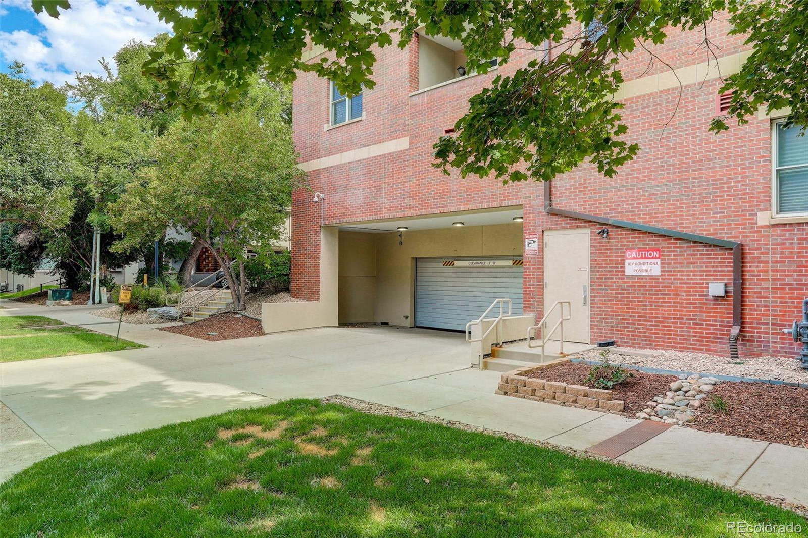 MLS Image #29 for 2200 s university boulevard 201,denver, Colorado
