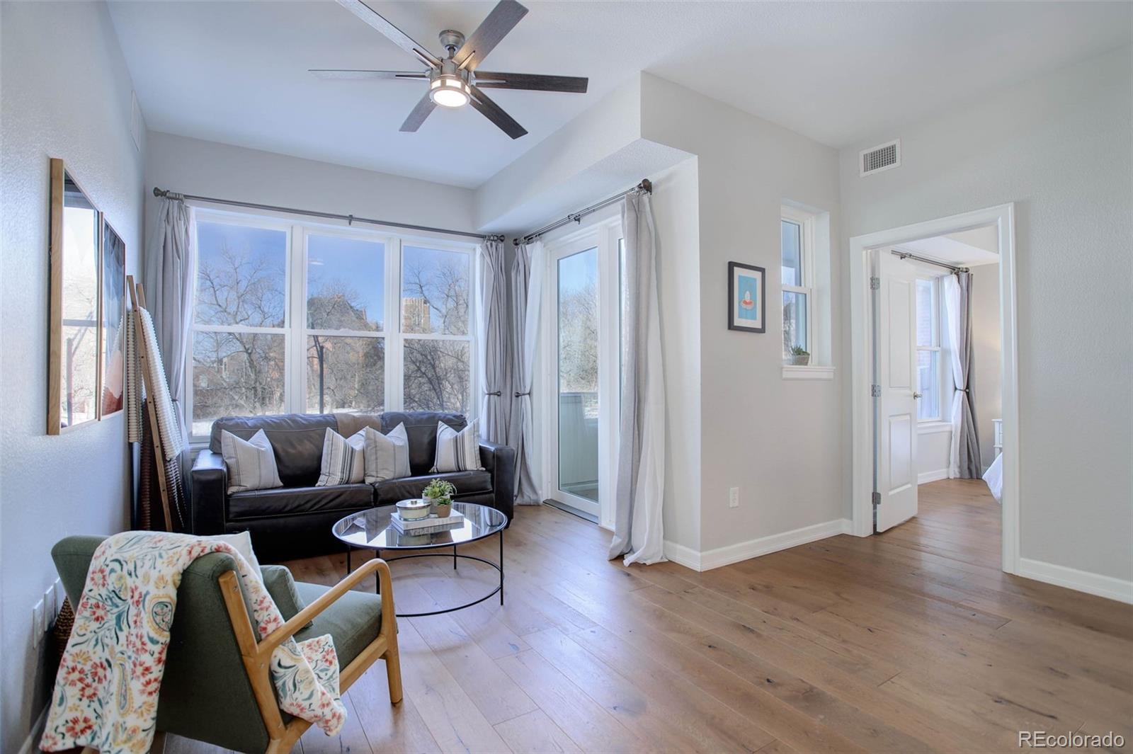 MLS Image #9 for 2200 s university boulevard 201,denver, Colorado