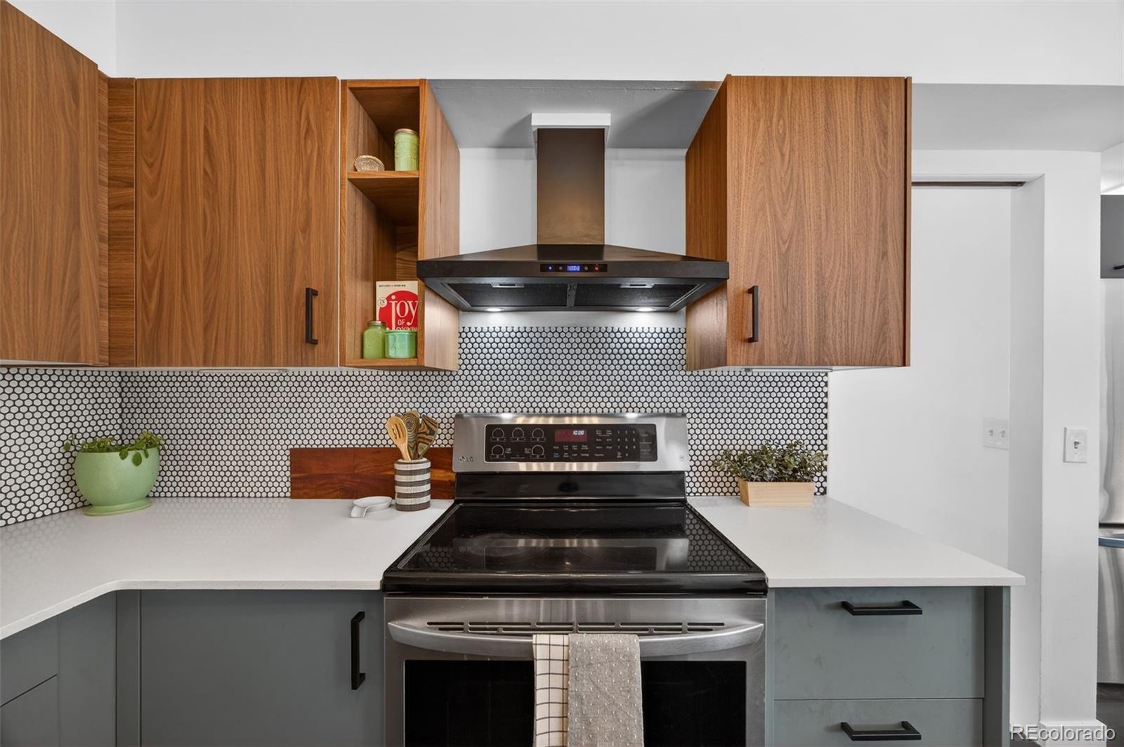 MLS Image #36 for 6927 s madison way,centennial, Colorado