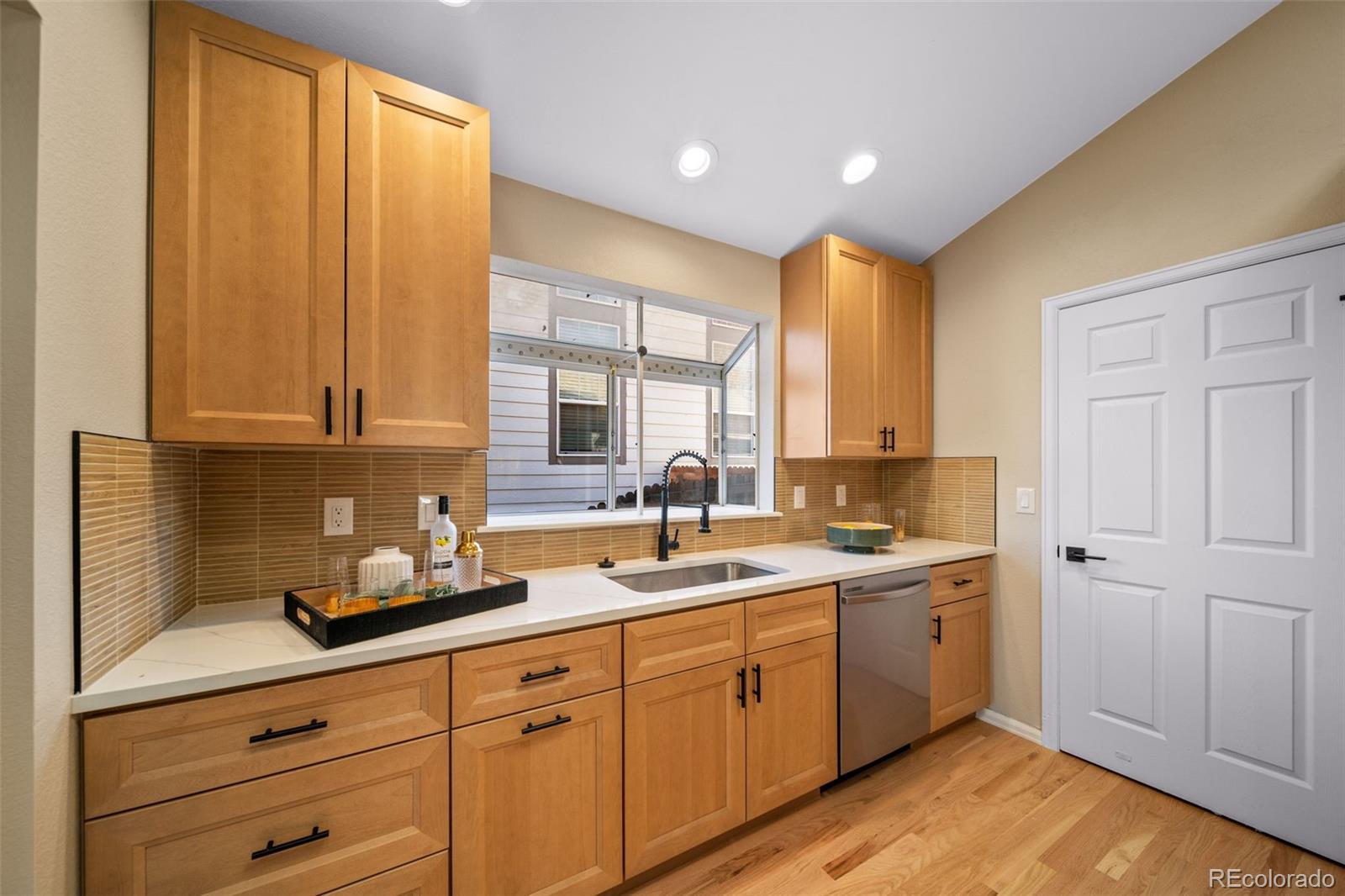 MLS Image #18 for 21589  omaha avenue,parker, Colorado