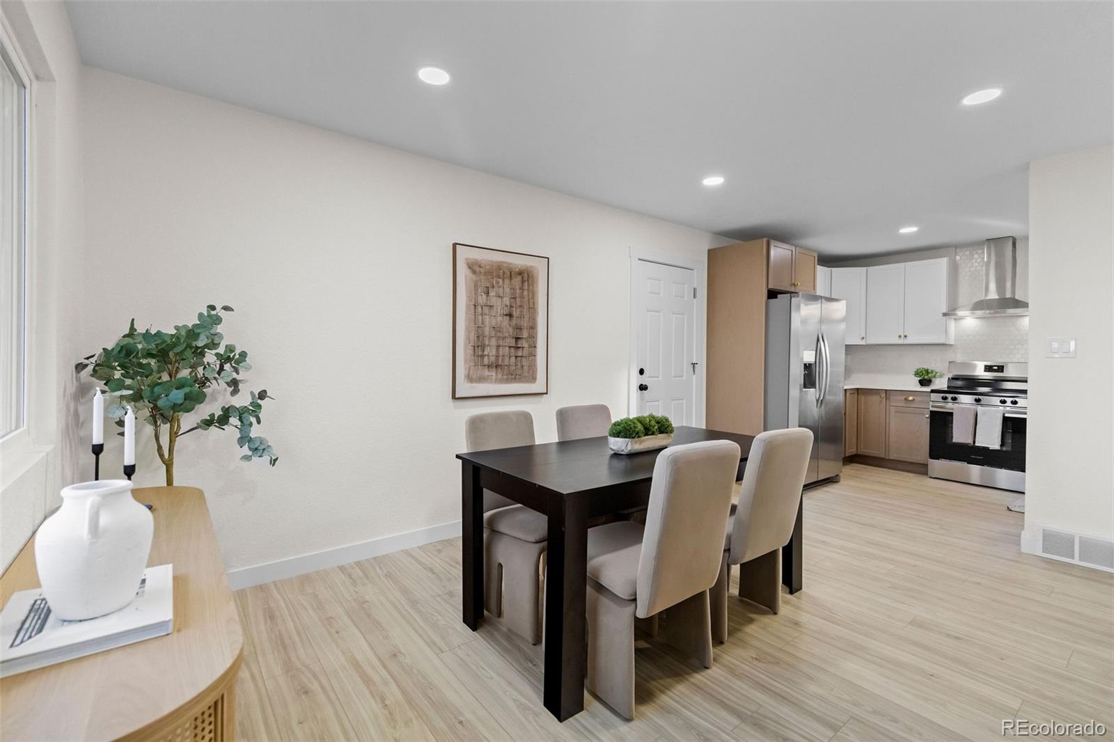 MLS Image #3 for 1558 s laredo court,aurora, Colorado