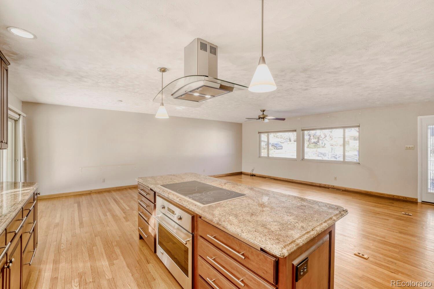 MLS Image #7 for 12542 w florida drive,lakewood, Colorado