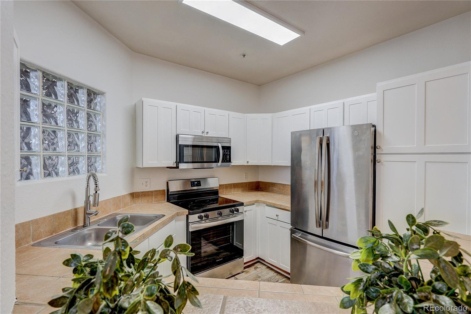 MLS Image #5 for 1661 w canal circle 312,littleton, Colorado