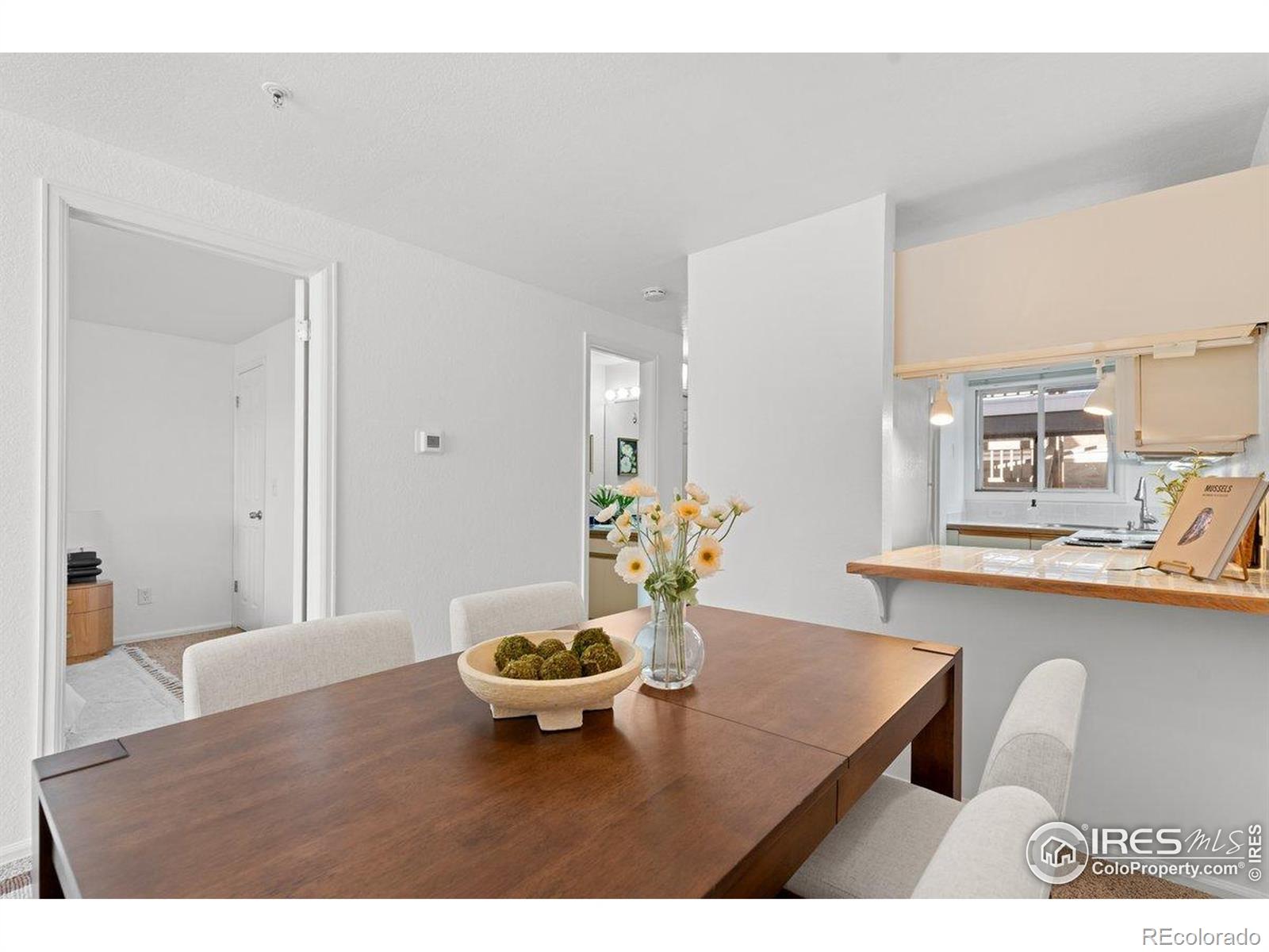 MLS Image #16 for 2201  pearl street,boulder, Colorado