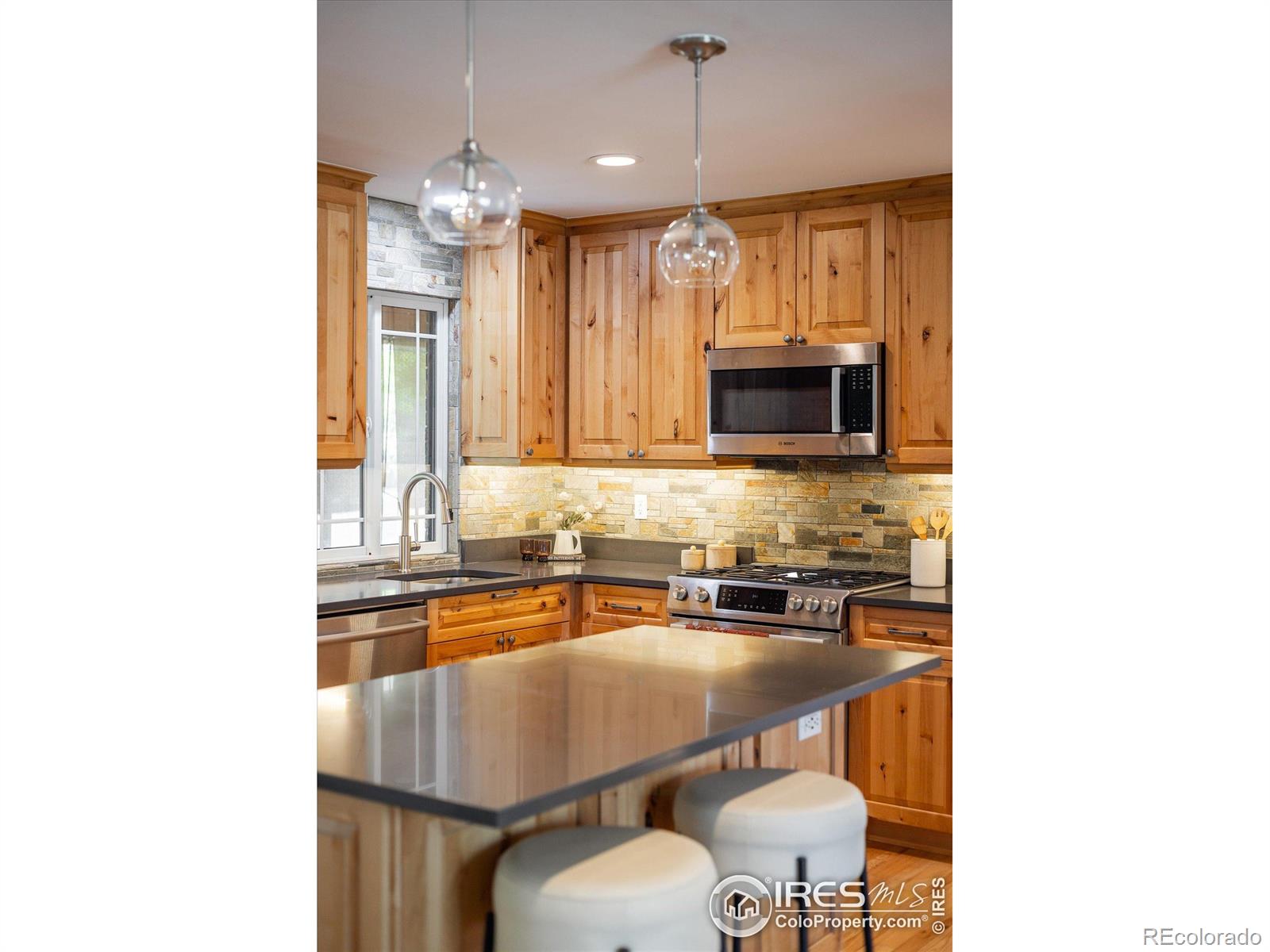 MLS Image #14 for 4760  lee circle,boulder, Colorado